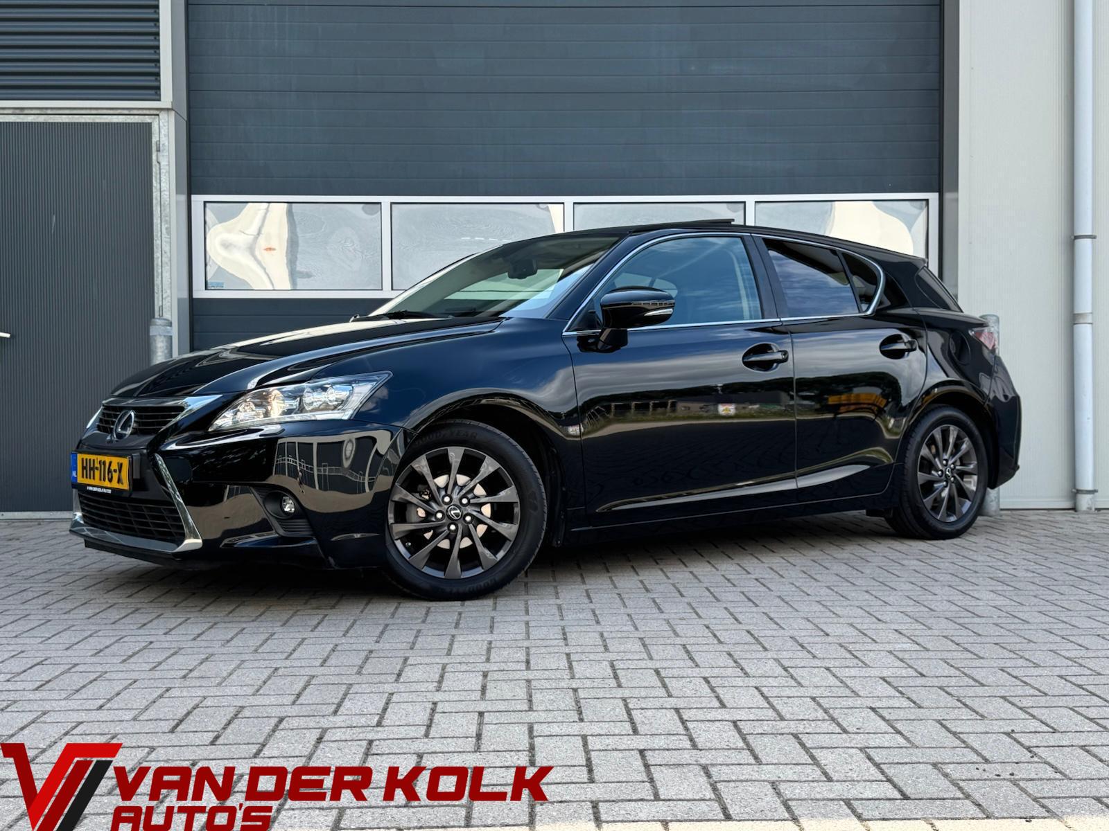 Lexus Lexus Ct200h 200h 25th Edition | Xenon | Panorama | Alcantara | Camera | Navigatie | Climate | Cruise 2015 - voorkant