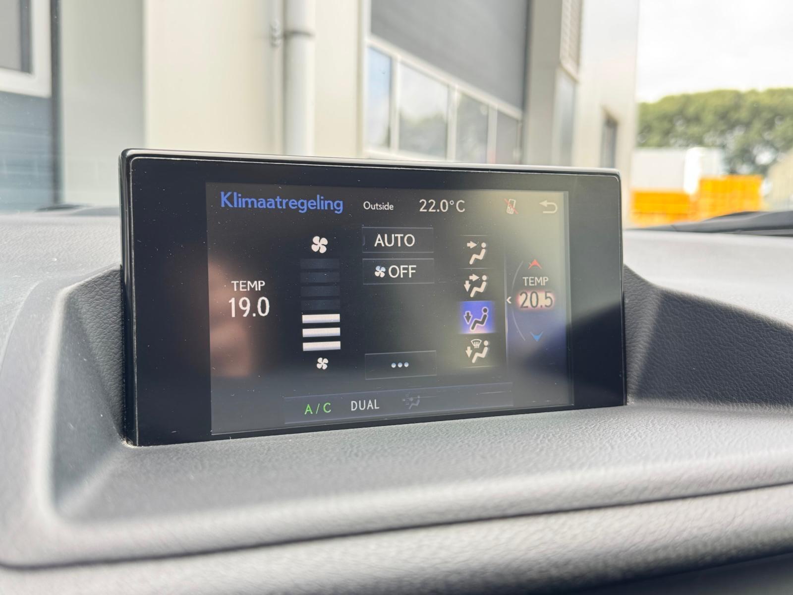 Foto van Lexus Lexus Ct200h