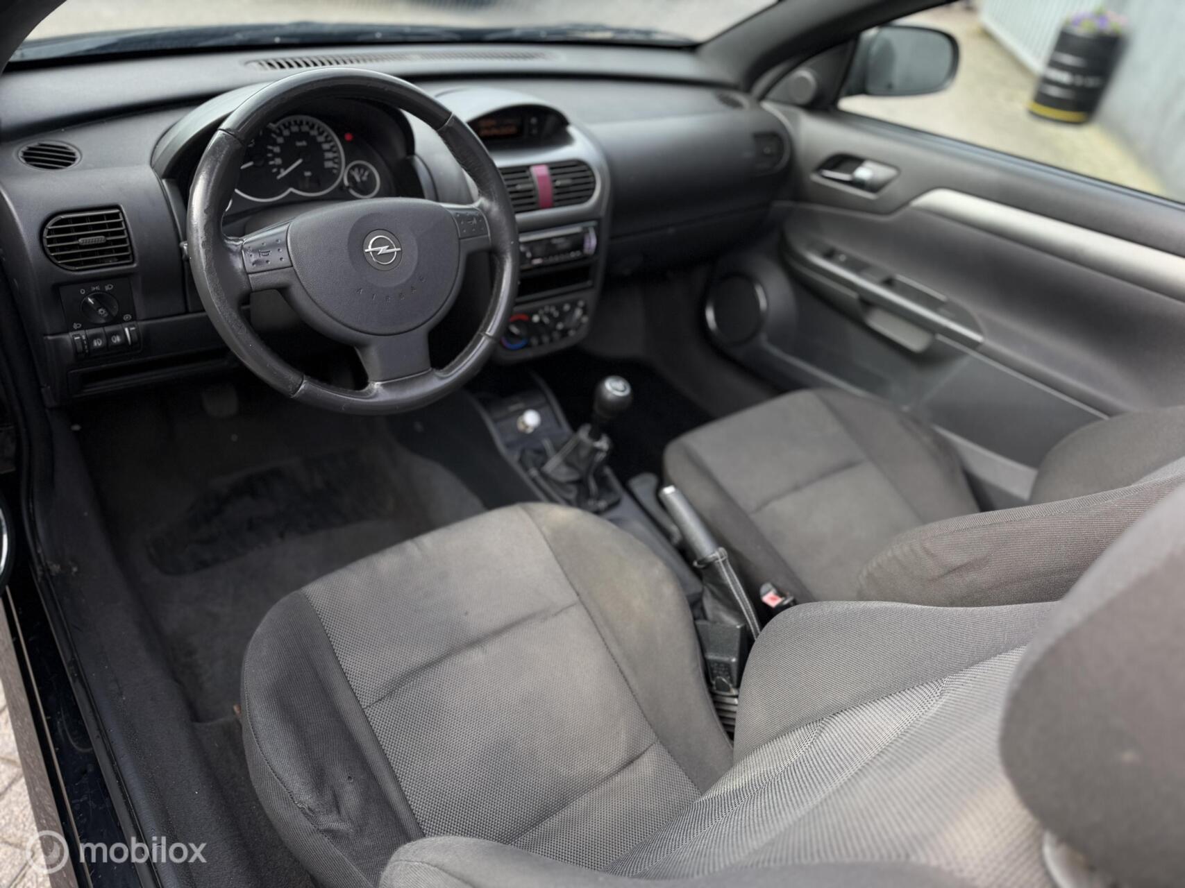 Foto van Opel Tigra
