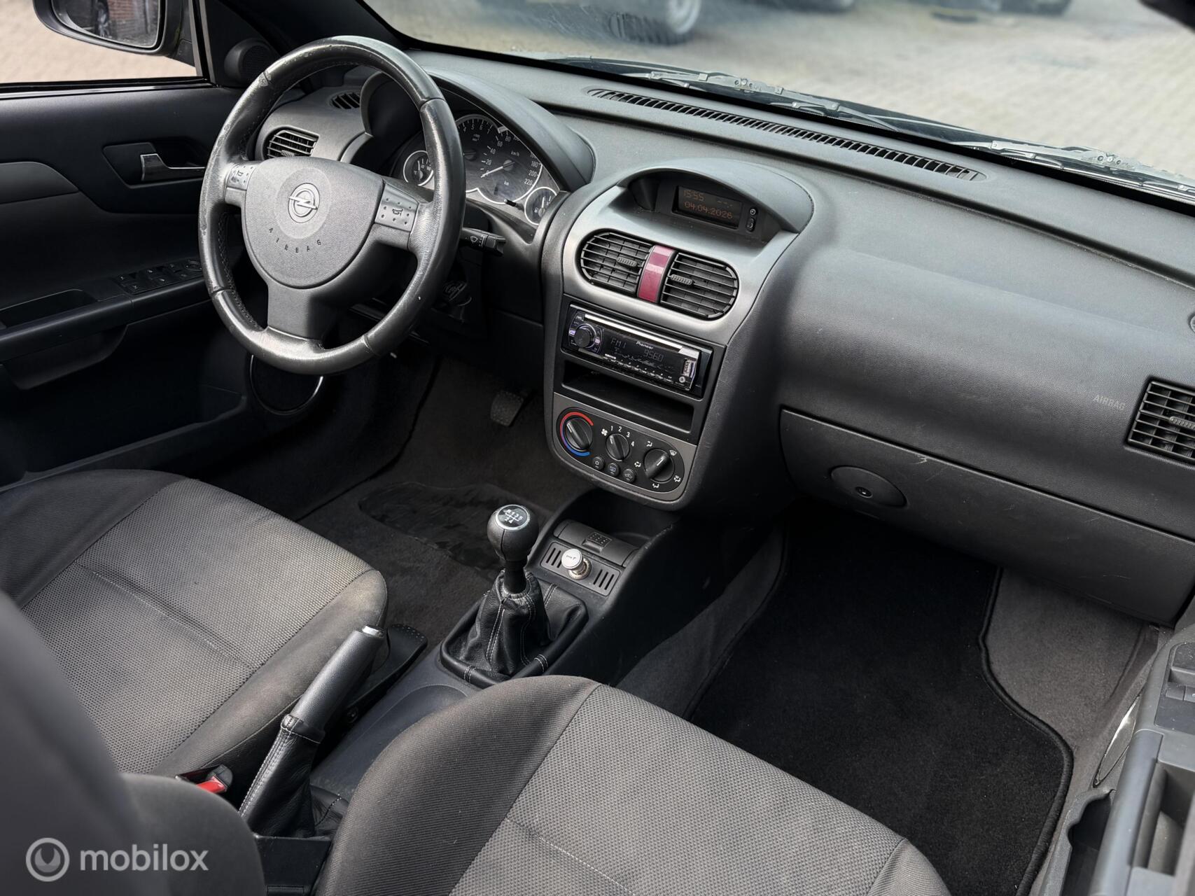 Foto van Opel Tigra