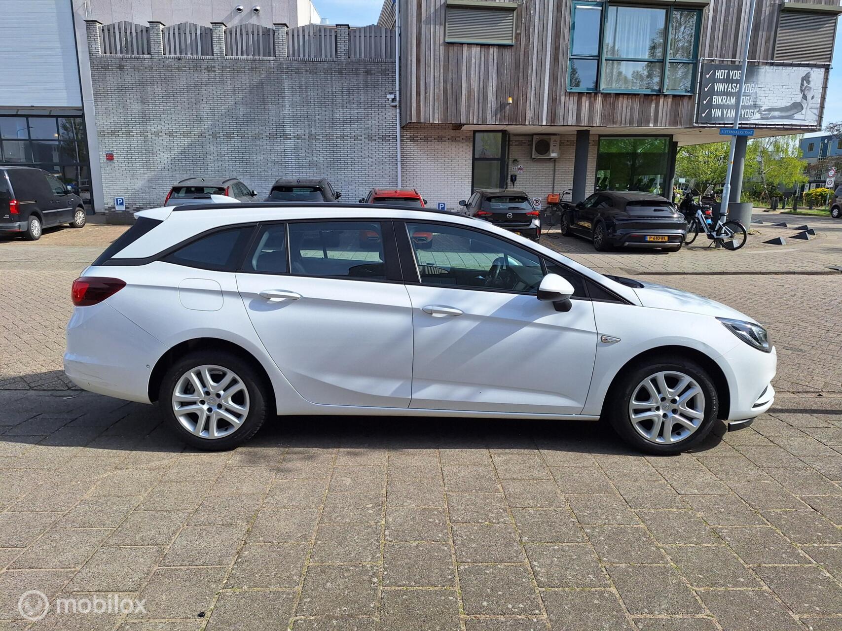 Foto van Opel Astra Sports Tourer