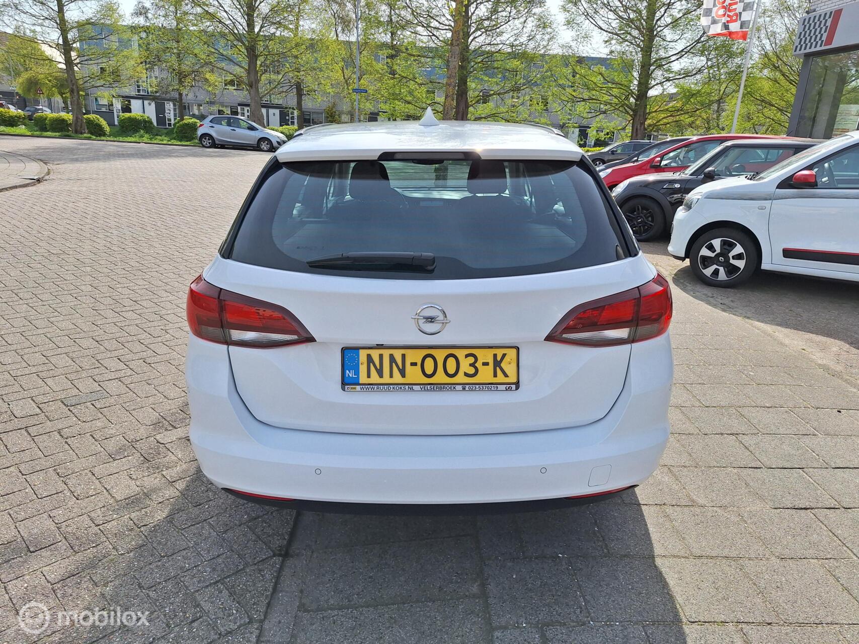 Foto van Opel Astra Sports Tourer