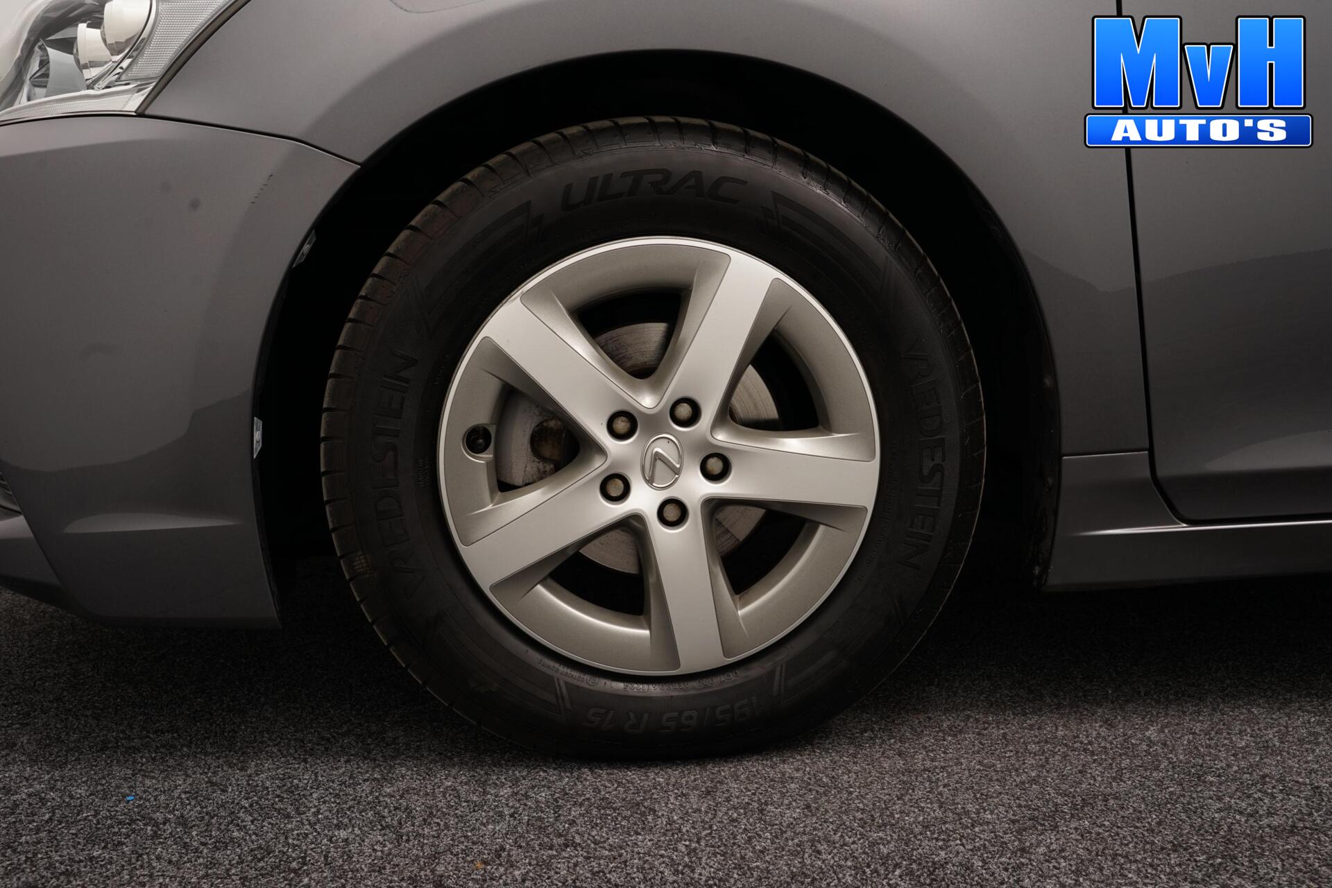 Foto van Lexus Lexus Ct200h