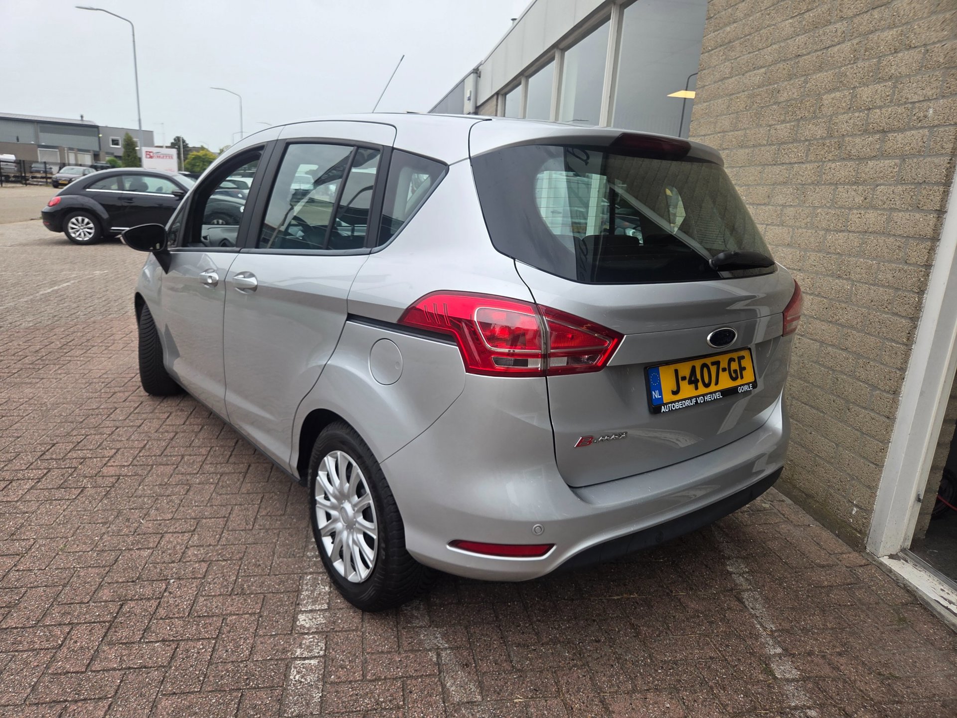 Foto van Ford B-max