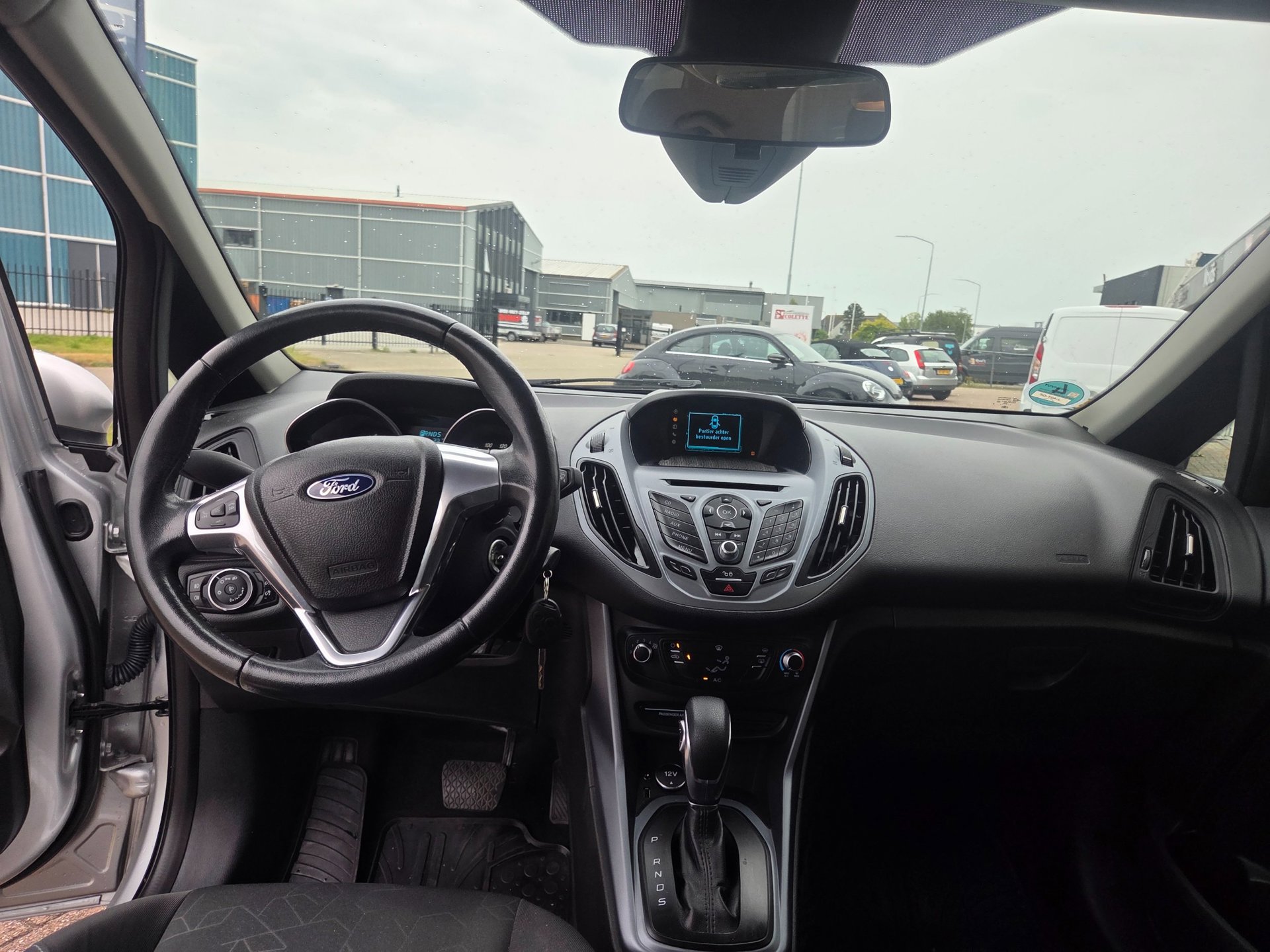 Foto van Ford B-max