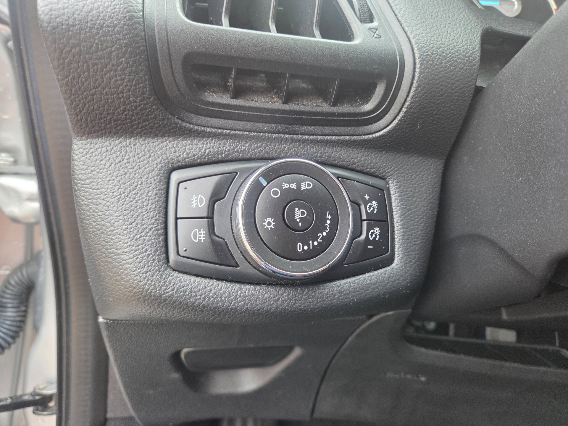 Foto van Ford B-max