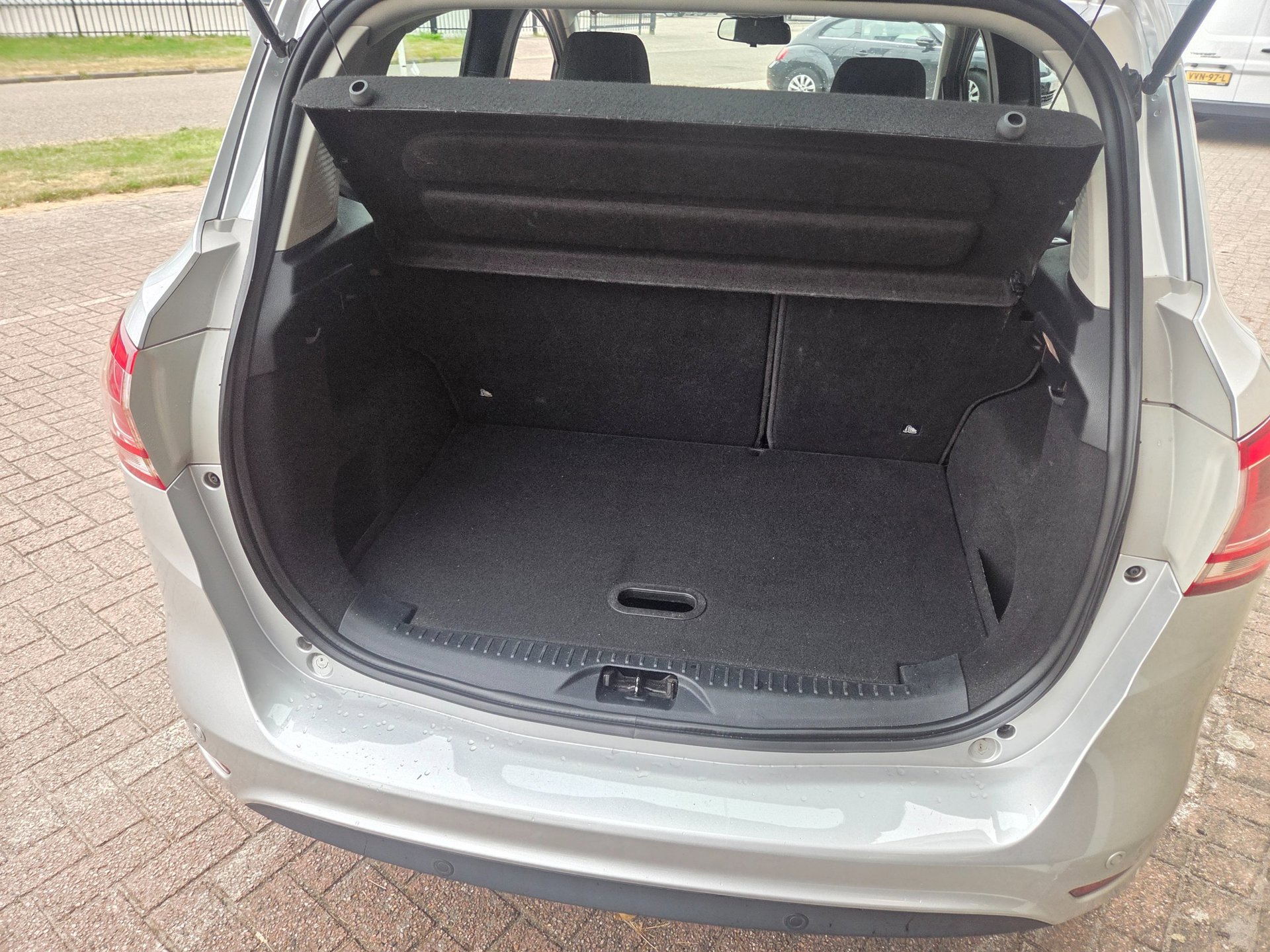 Foto van Ford B-max