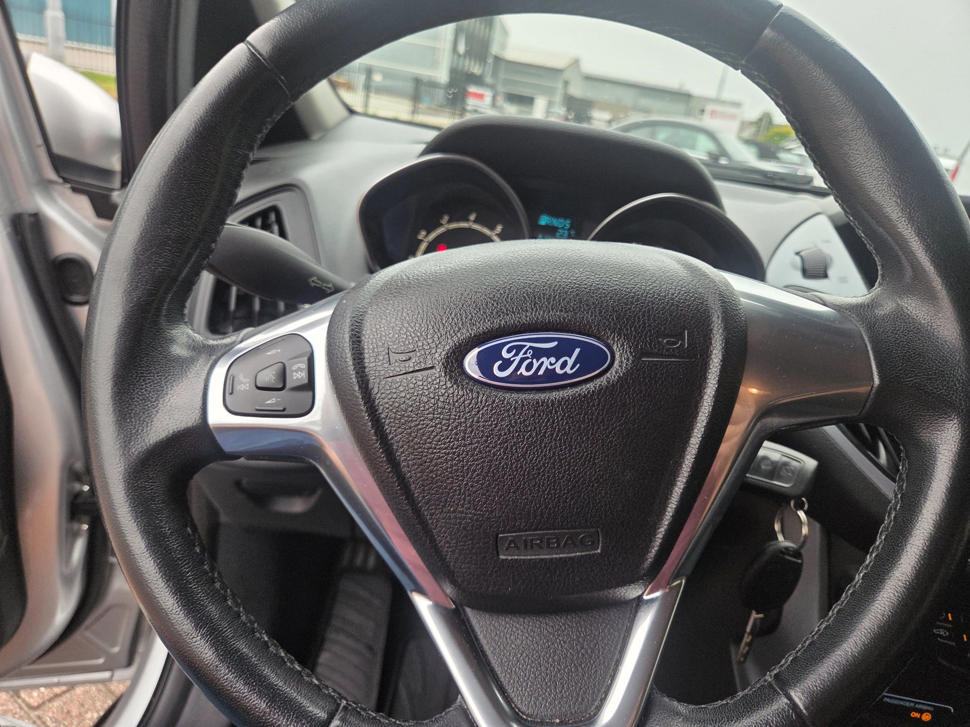 Foto van Ford B-max