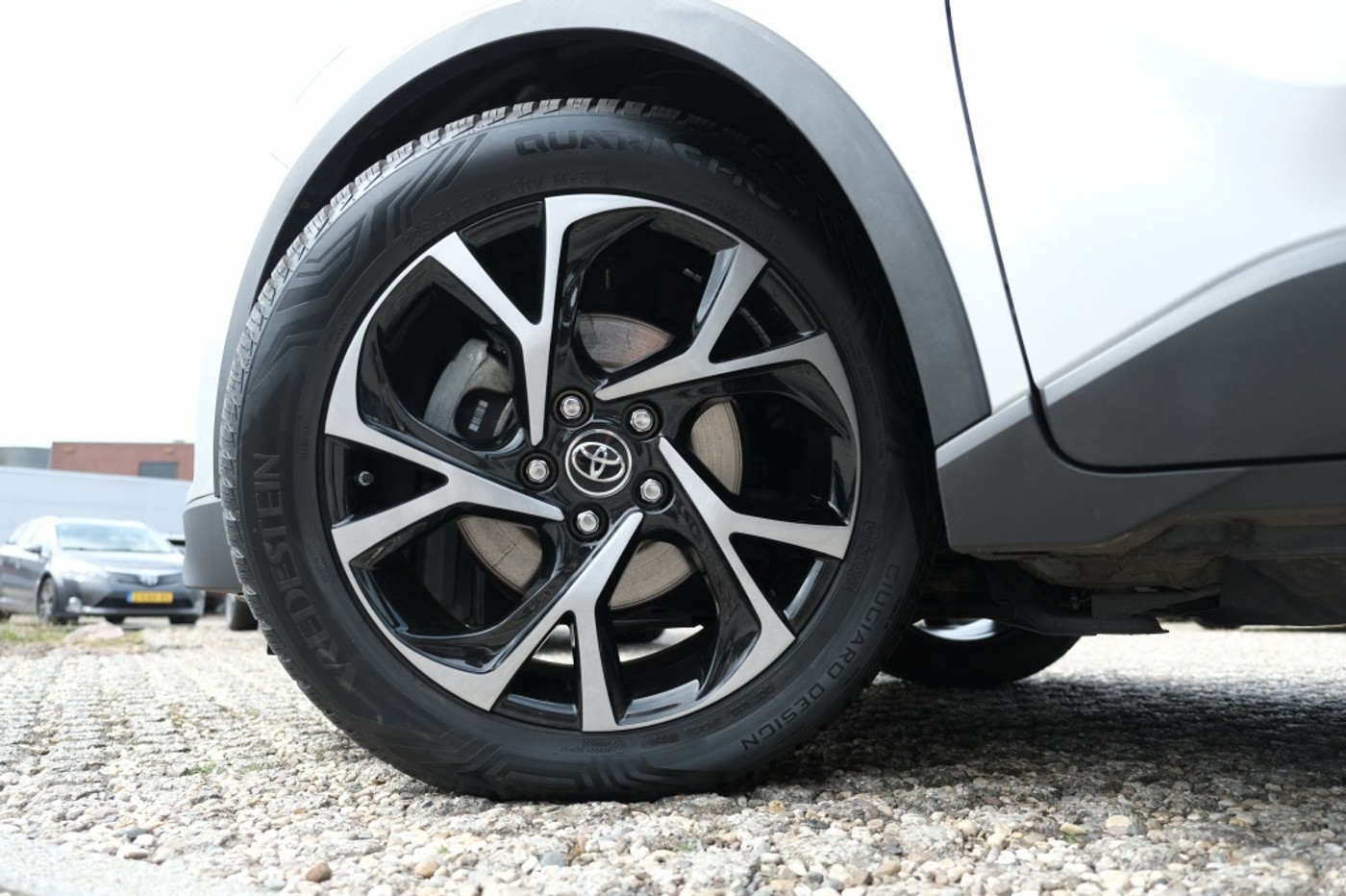 Foto van Toyota Toyota C-hr