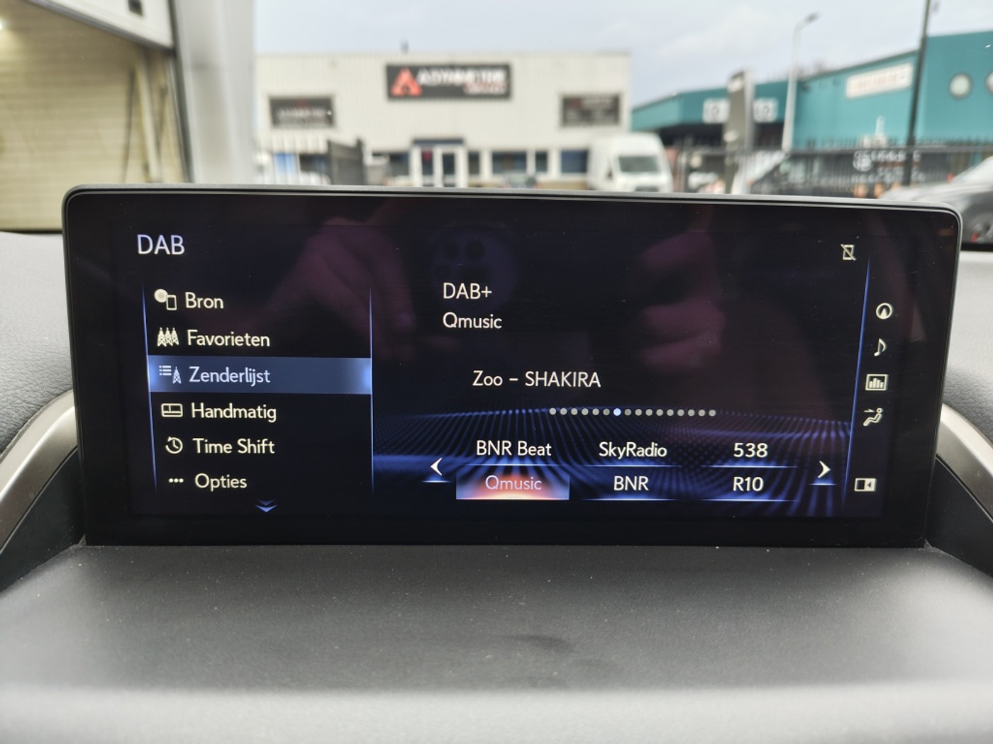 Foto van Lexus Lexus Nx300h