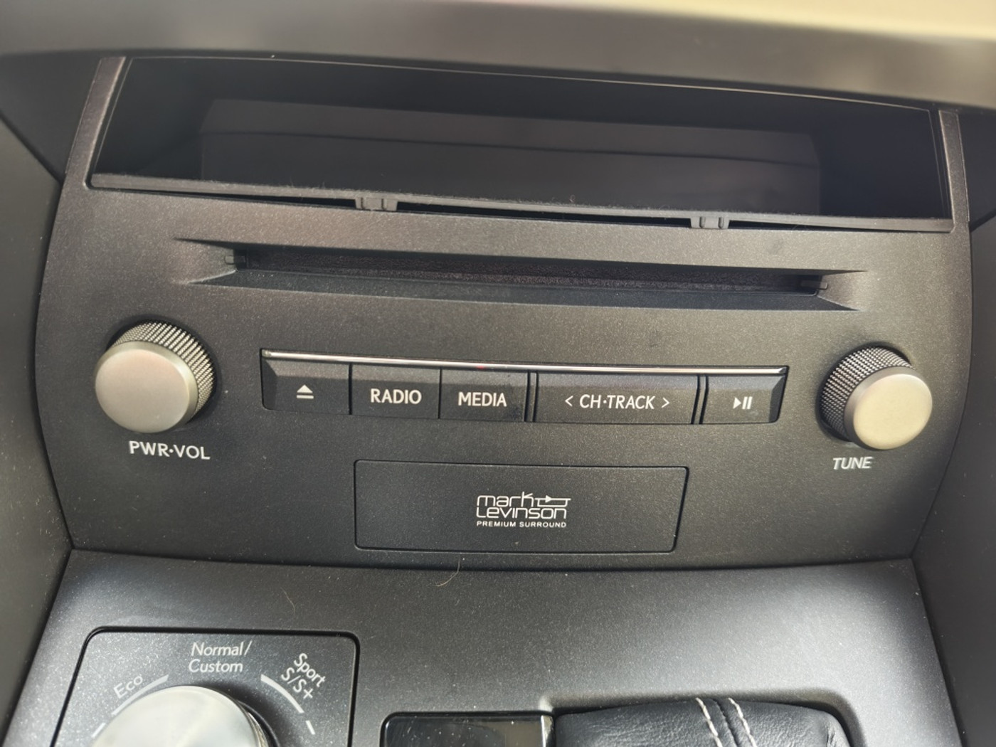 Foto van Lexus Lexus Nx300h
