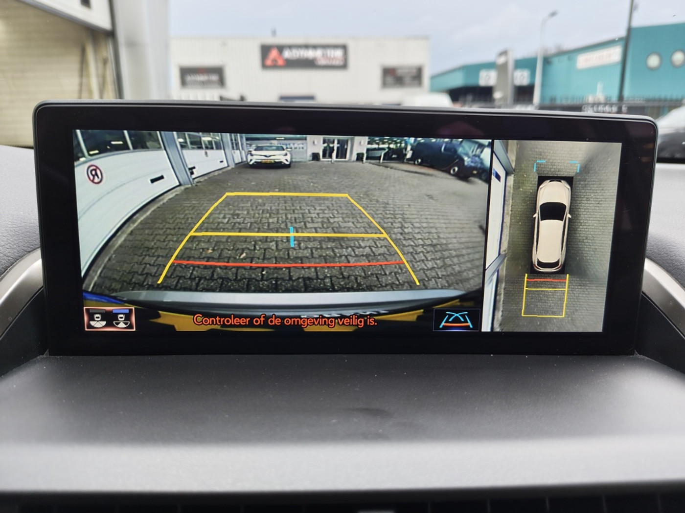 Foto van Lexus Lexus Nx300h