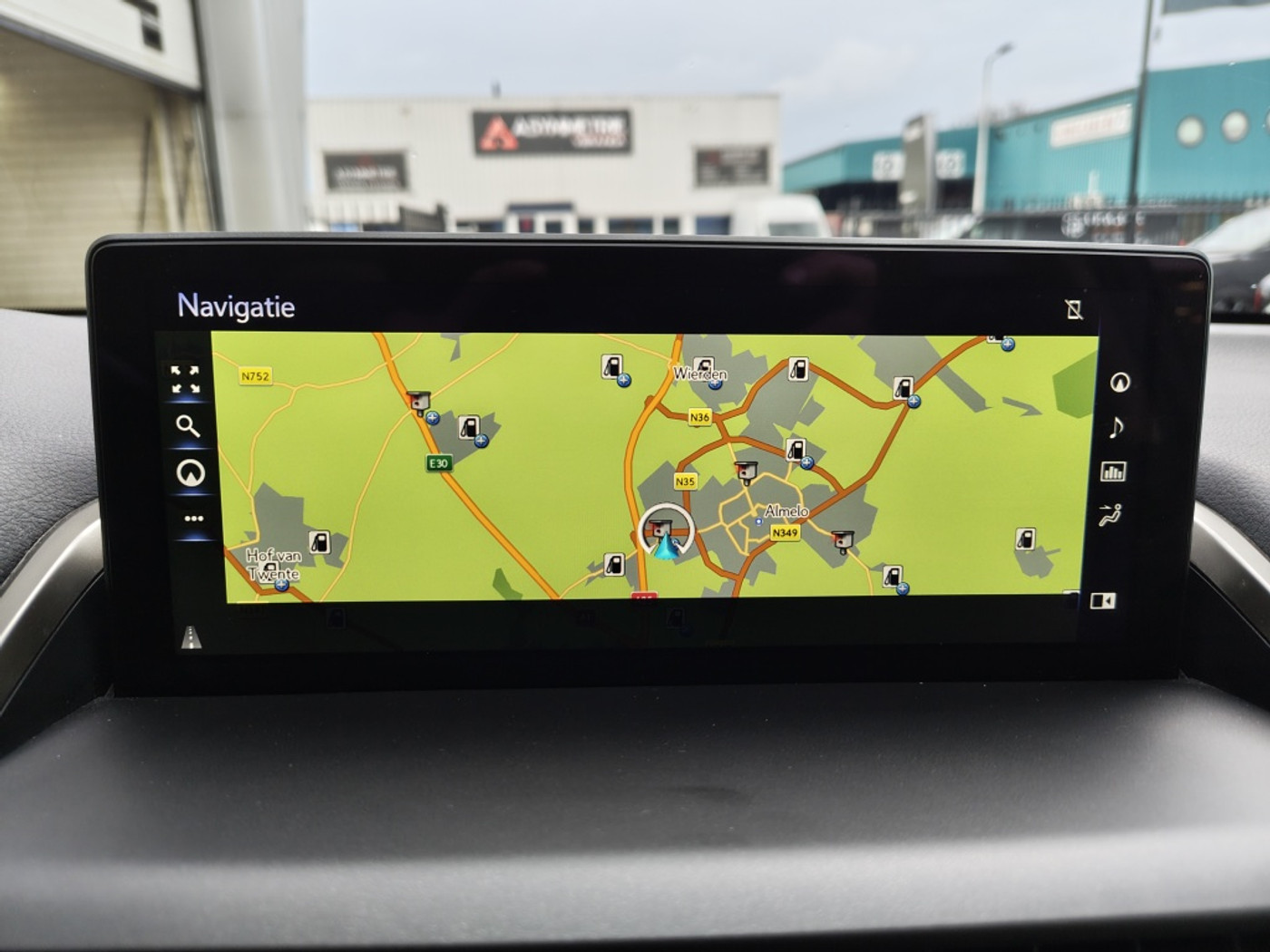 Foto van Lexus Lexus Nx300h