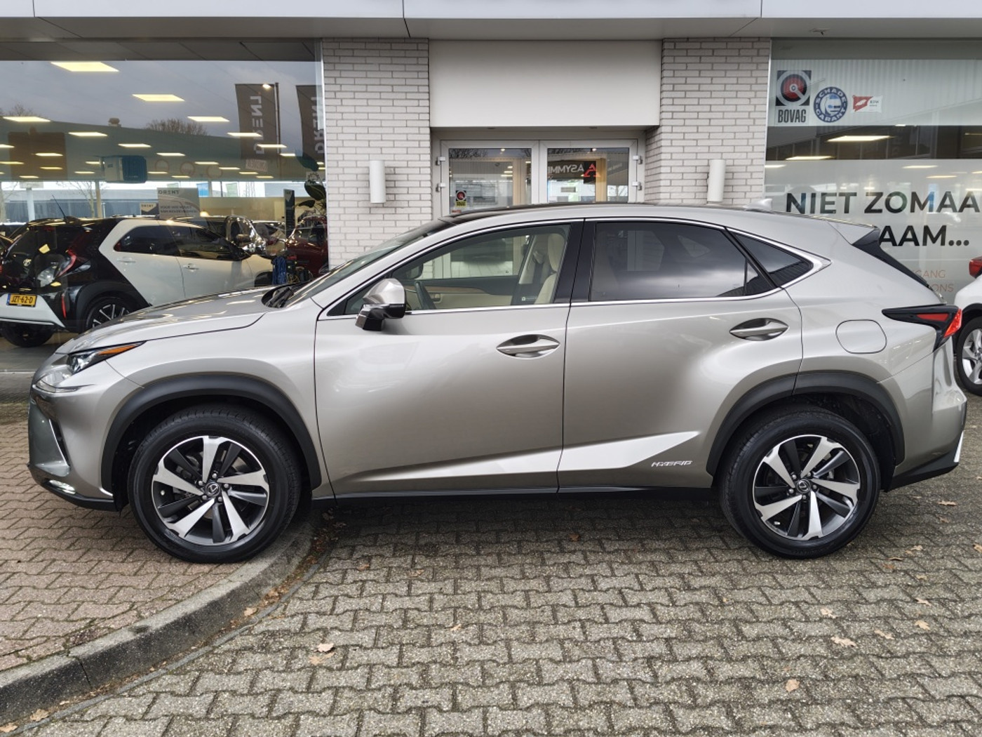 Foto van Lexus Lexus Nx300h