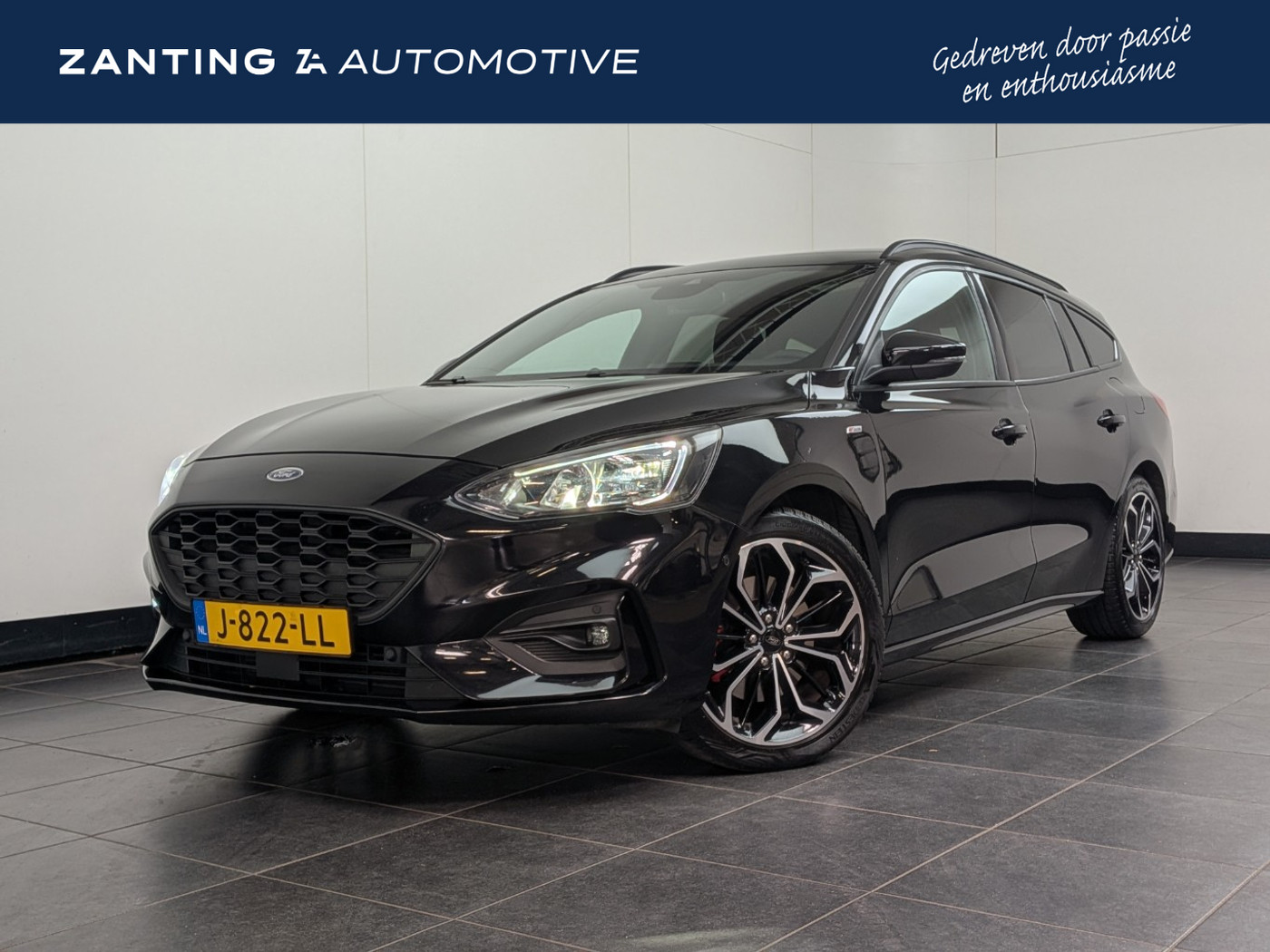 Ford Focus 1.0 E.B. Hybrid ST Line X Business | Pano-dak | 1e Eigenaar | AGR-Stoel | B&O audio | 100% Dealer Ondhoud |Camera 2020 - voorkant