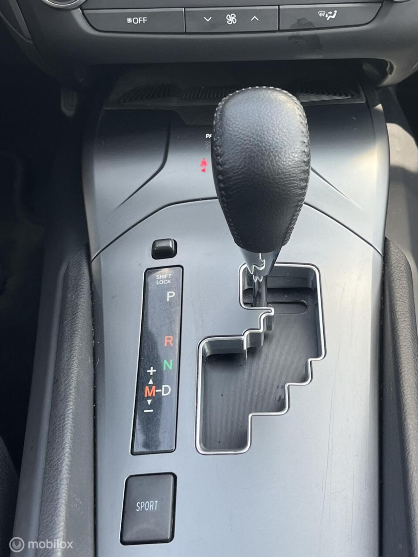 Foto van Toyota Toyota Avensis