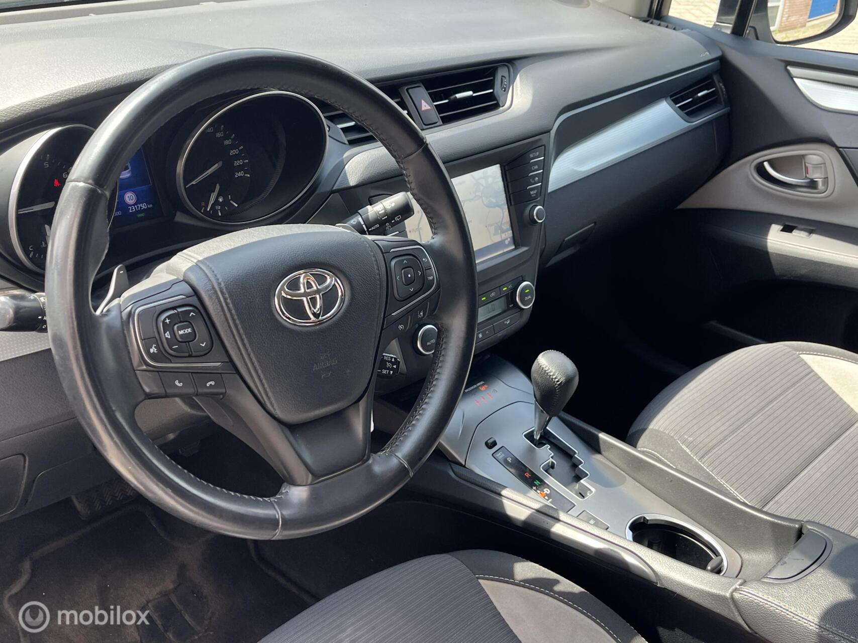 Foto van Toyota Toyota Avensis