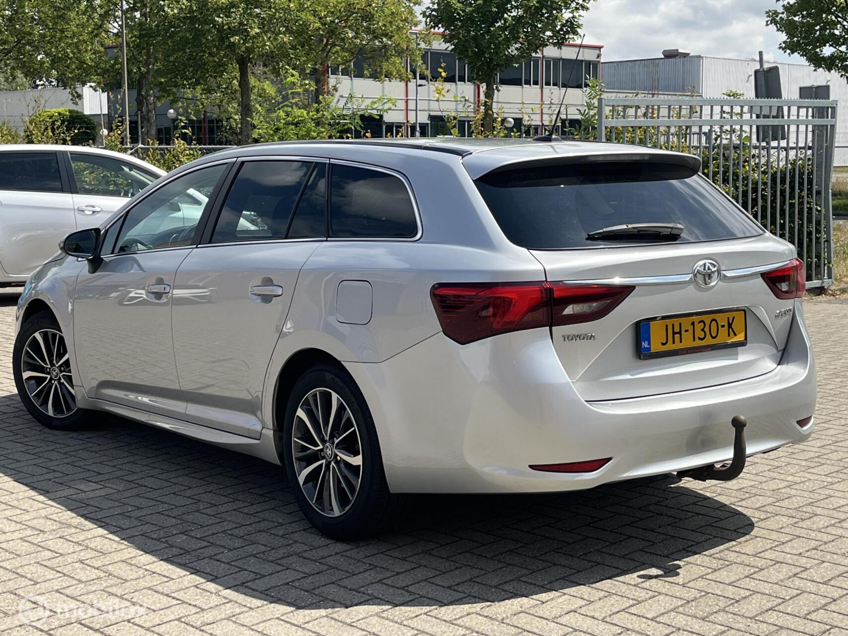 Foto van Toyota Toyota Avensis
