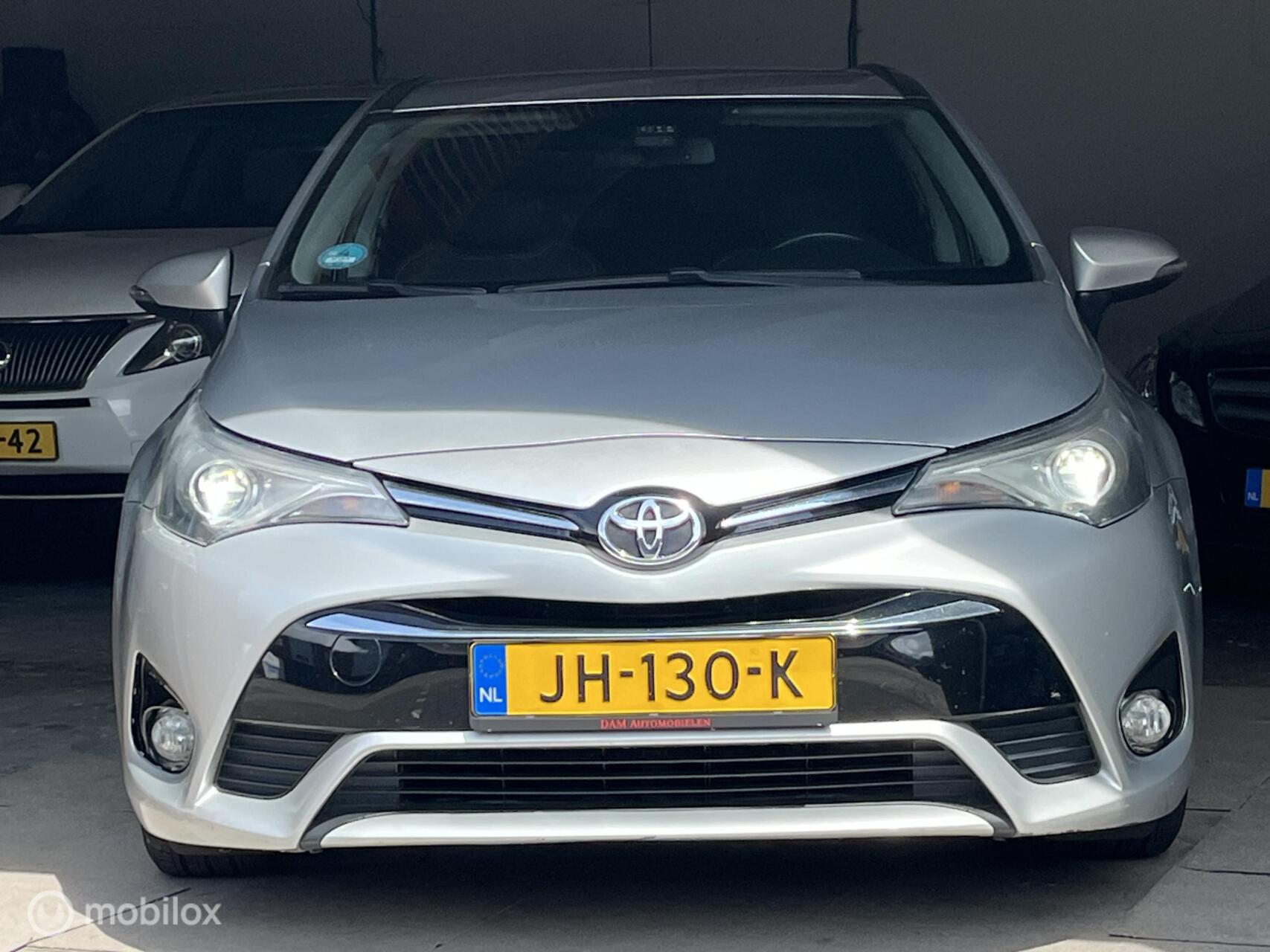 Foto van Toyota Toyota Avensis