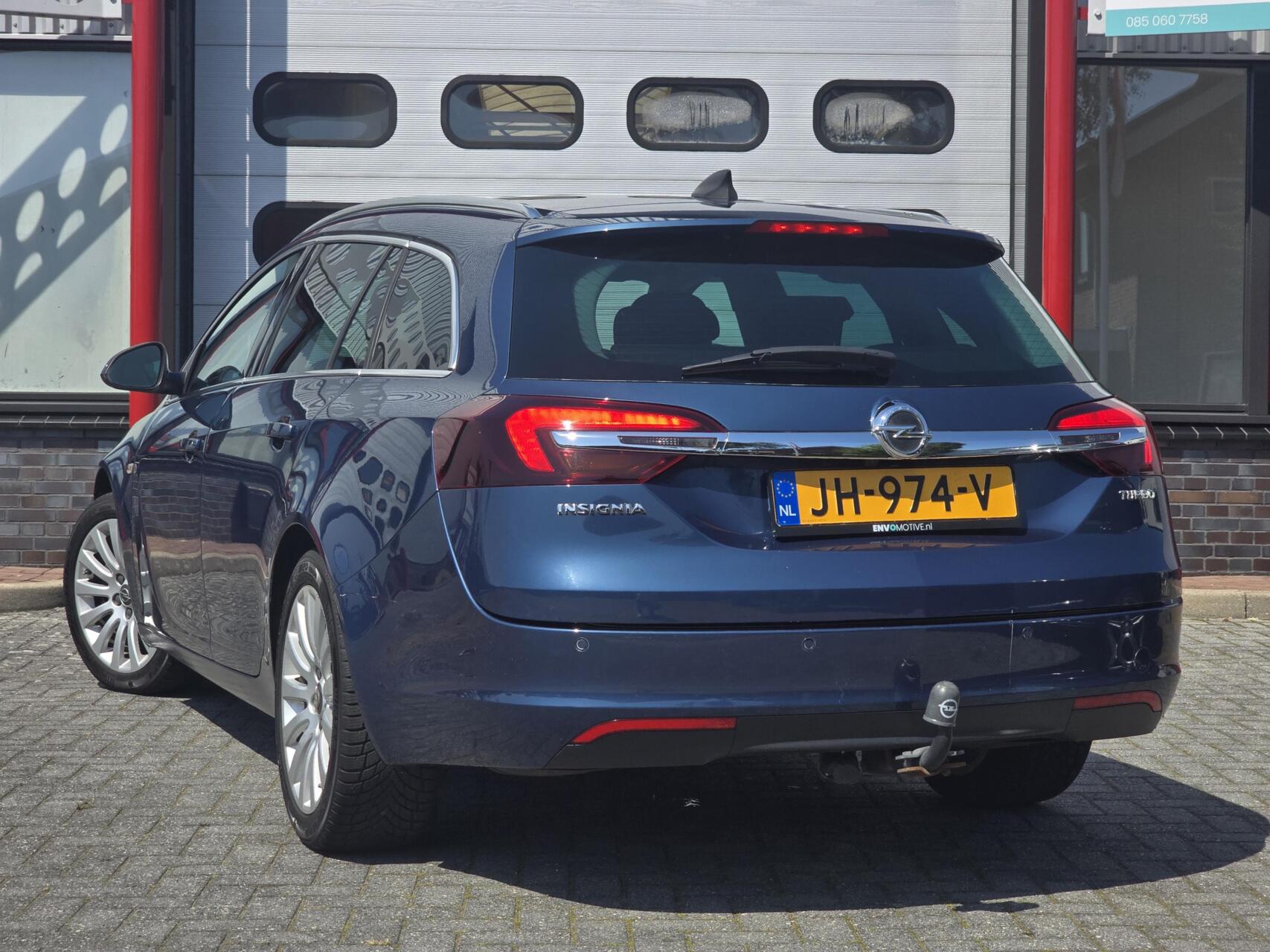 Foto van Opel Insignia Sports Tourer SW