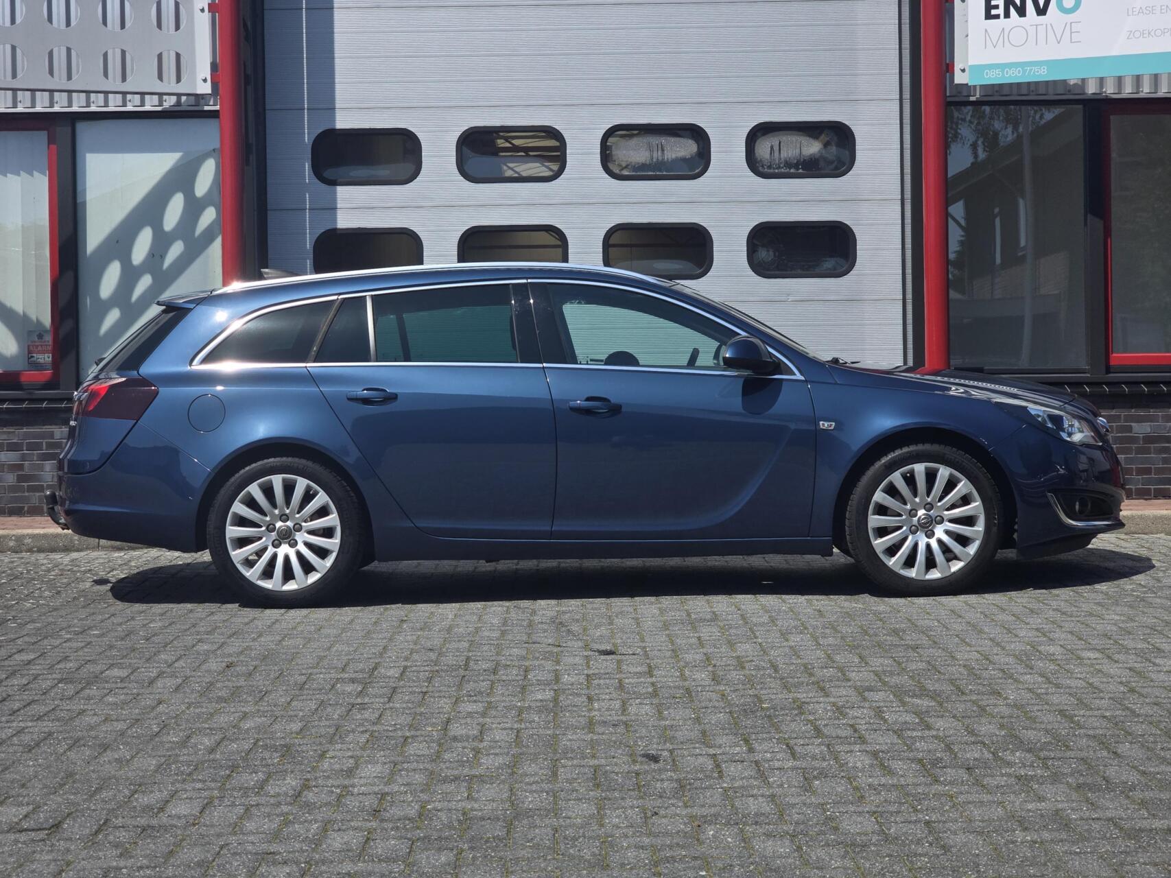 Foto van Opel Insignia Sports Tourer SW