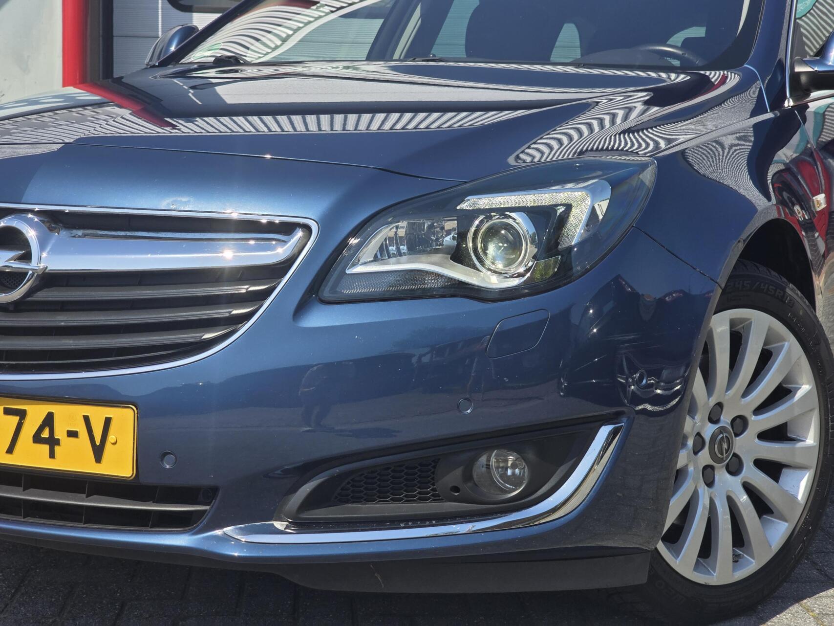 Foto van Opel Insignia Sports Tourer SW