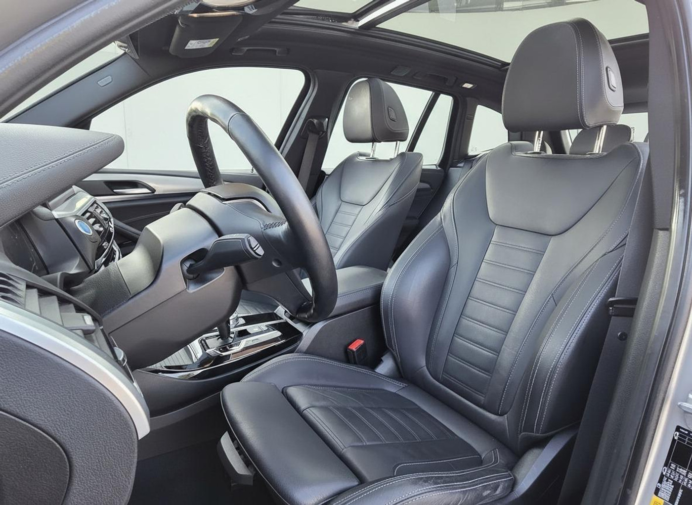 Foto van BMW Ix3