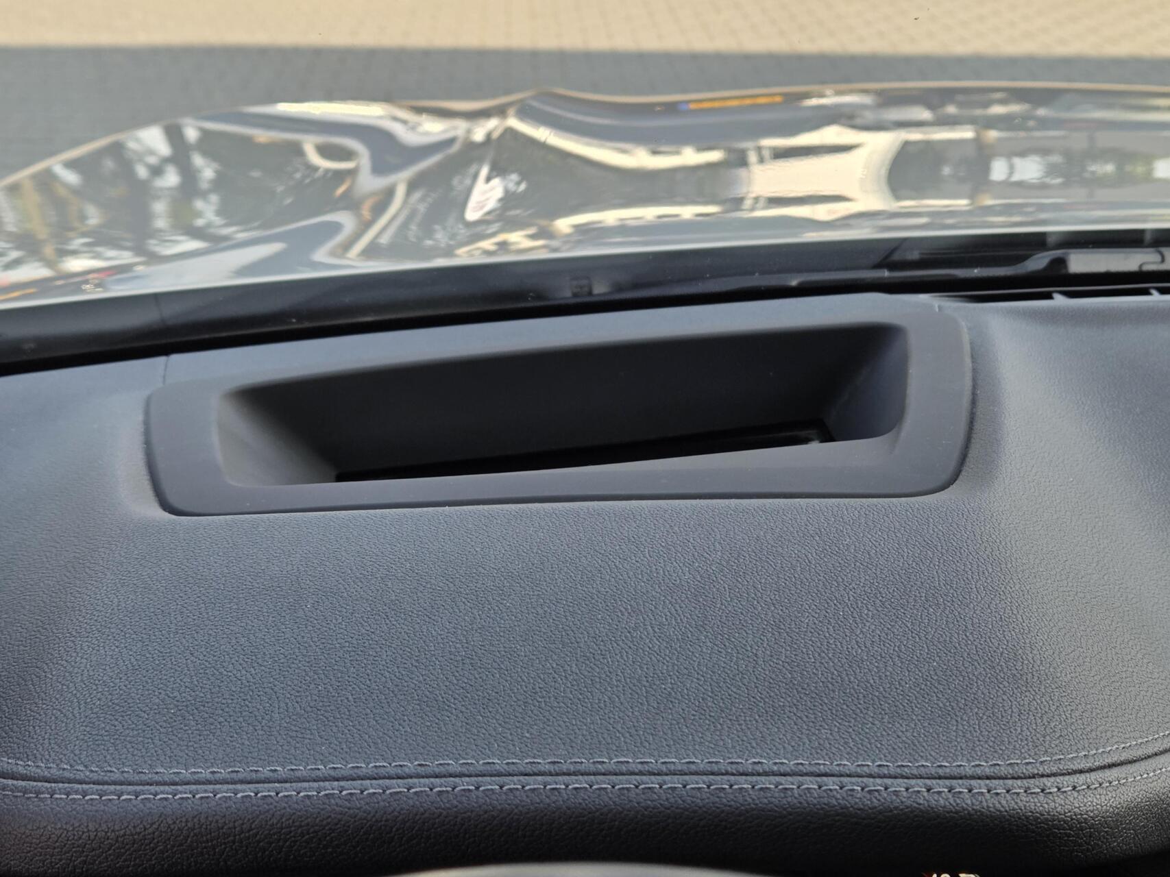 Foto van BMW Ix3