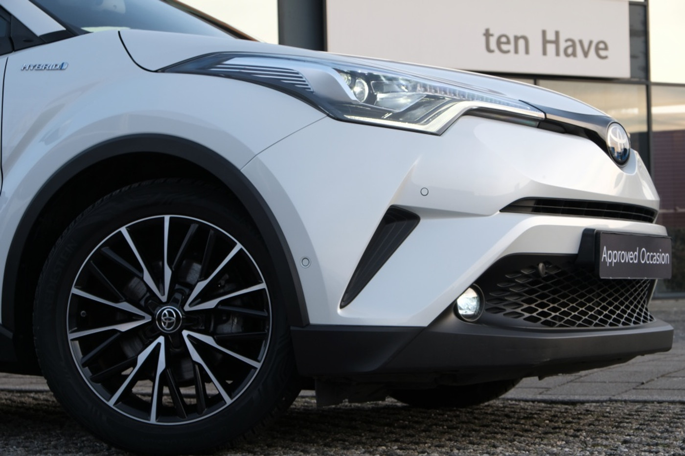 Foto van Toyota Toyota C-hr