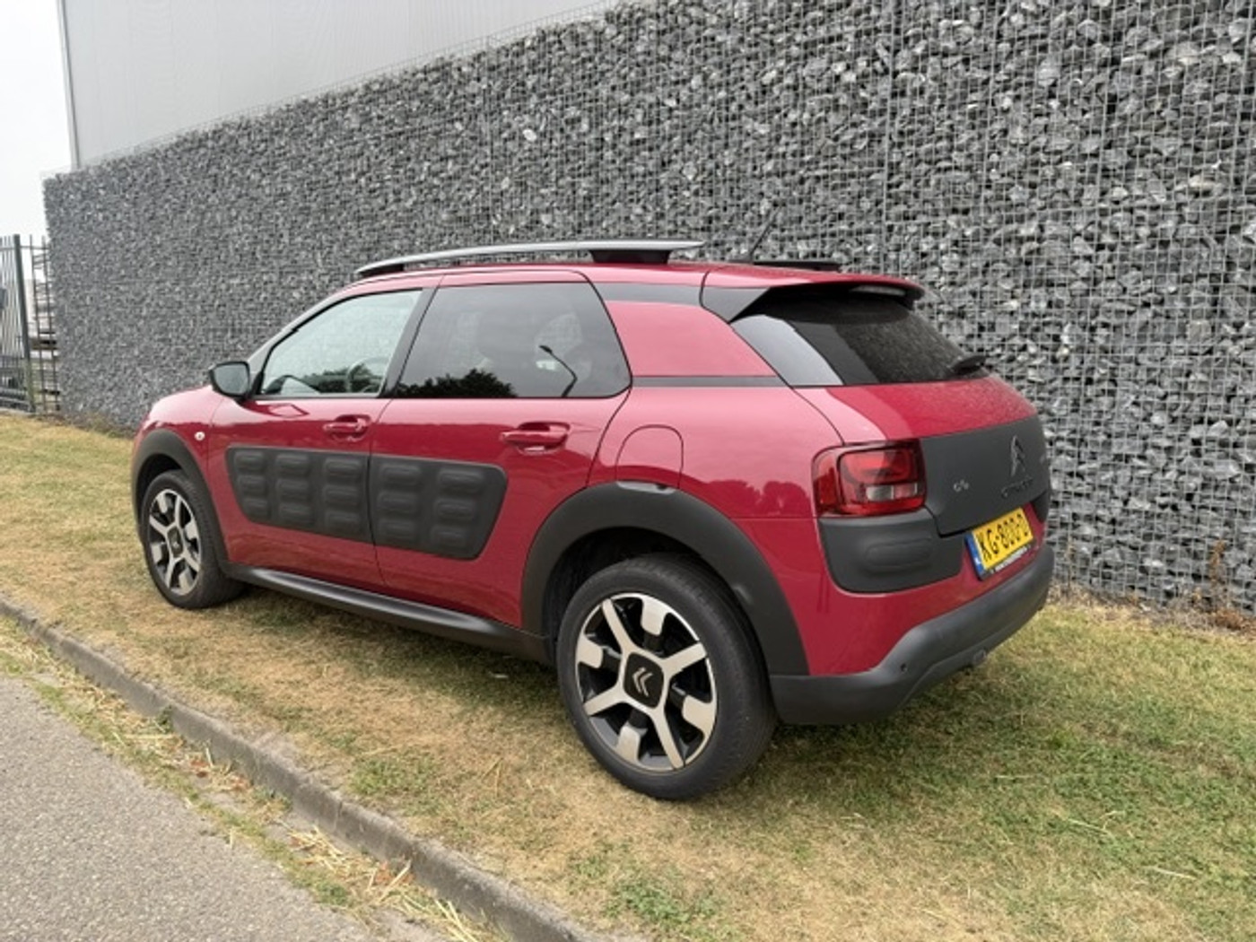 Foto van Citroen C4 Cactus