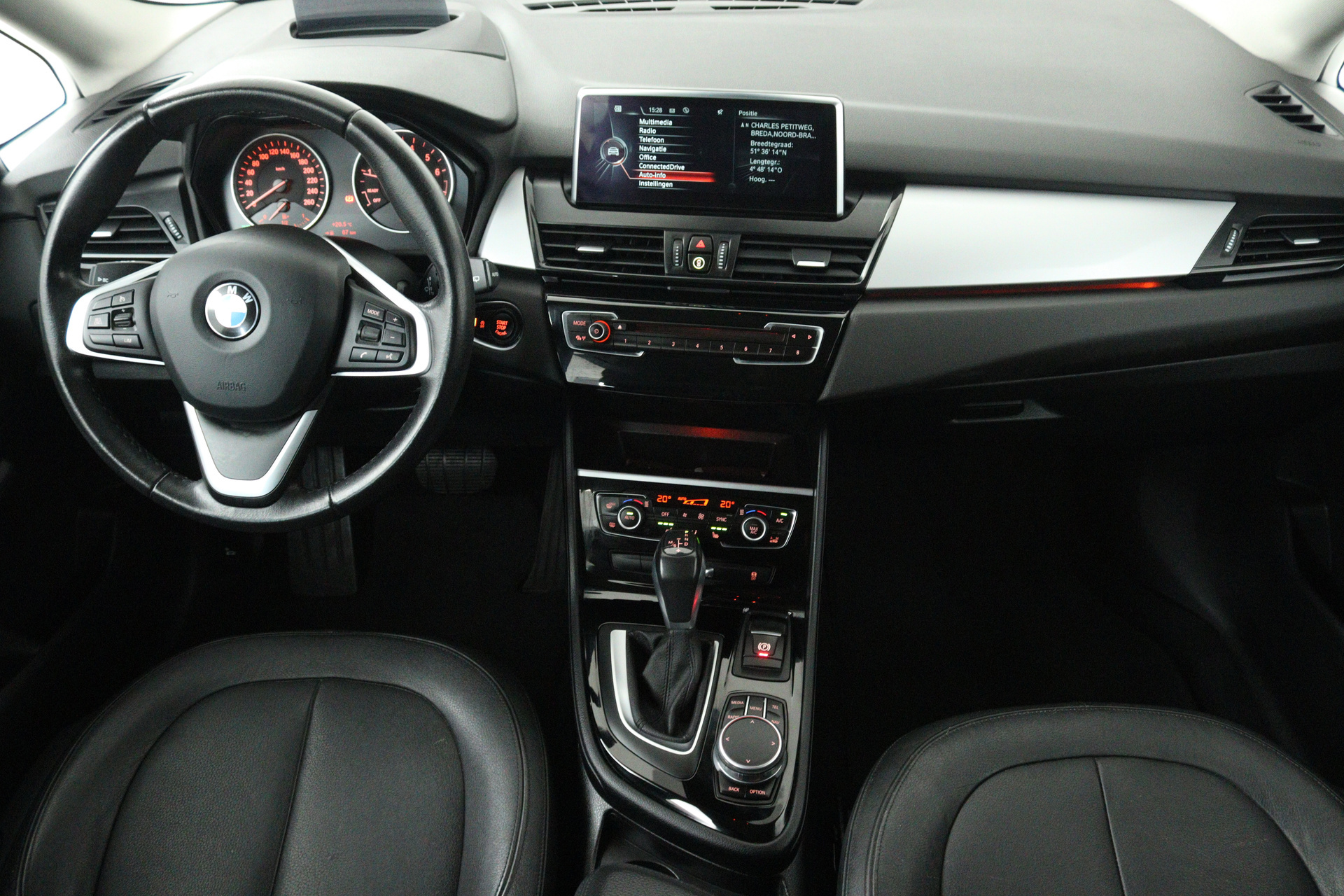 Foto van BMW 218i Active Tourer