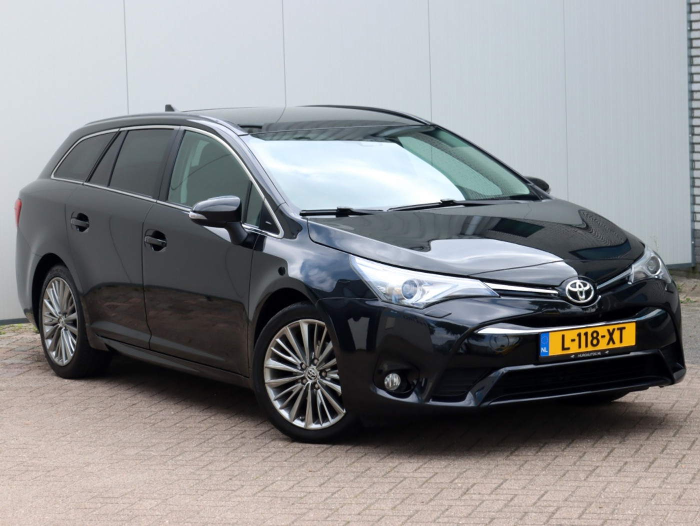 Foto van Toyota Avensis Touring Sports