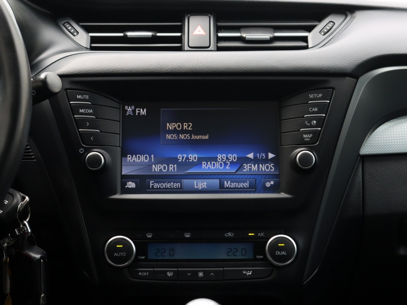 Foto van Toyota Avensis Touring Sports