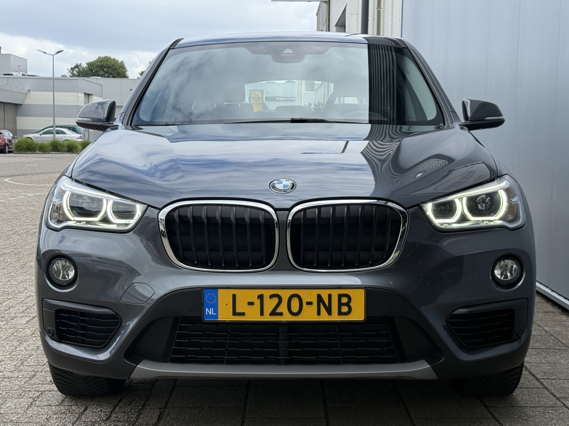 Foto van BMW X1 Sdrive18i
