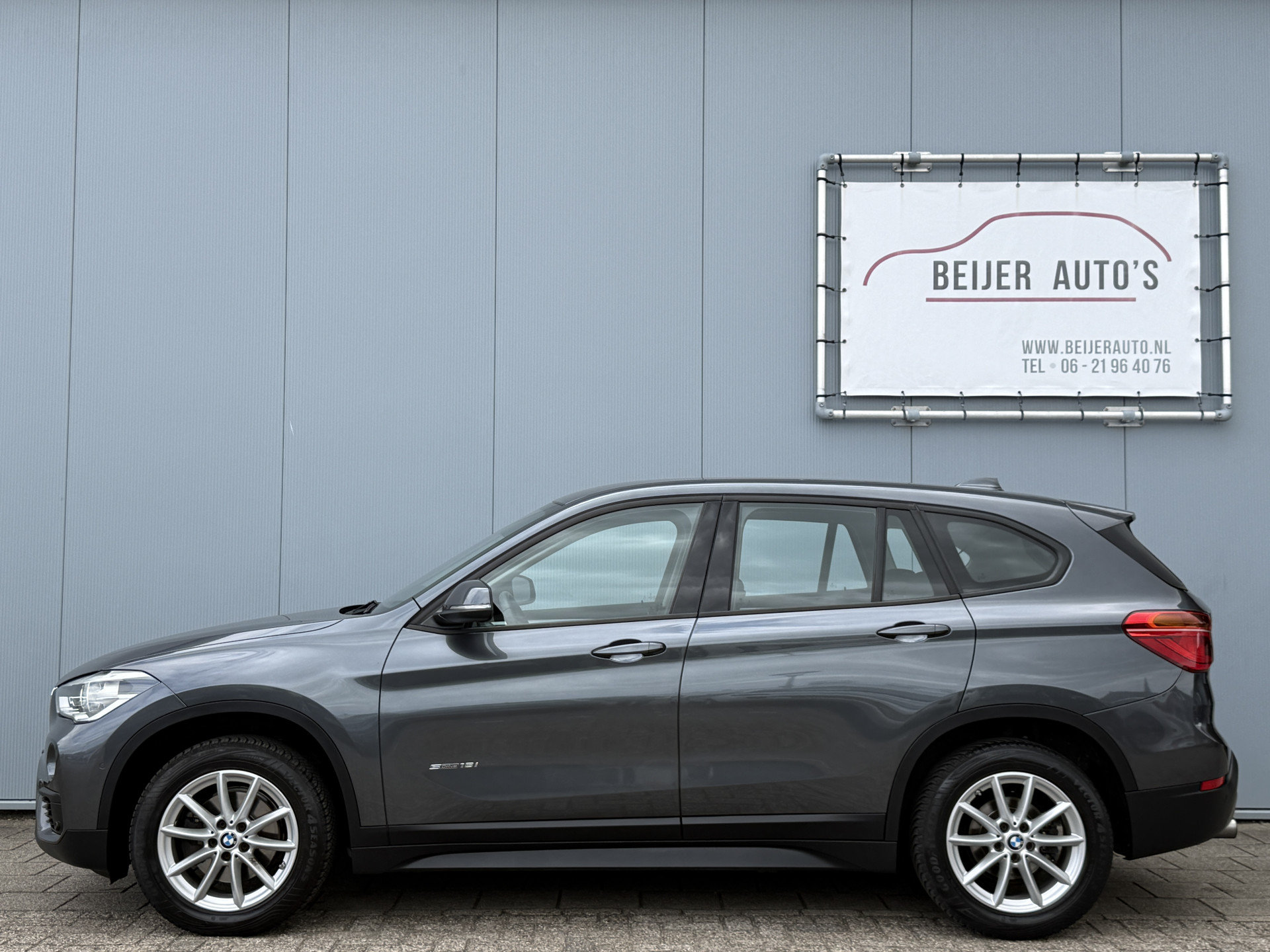 Foto van BMW X1 Sdrive18i