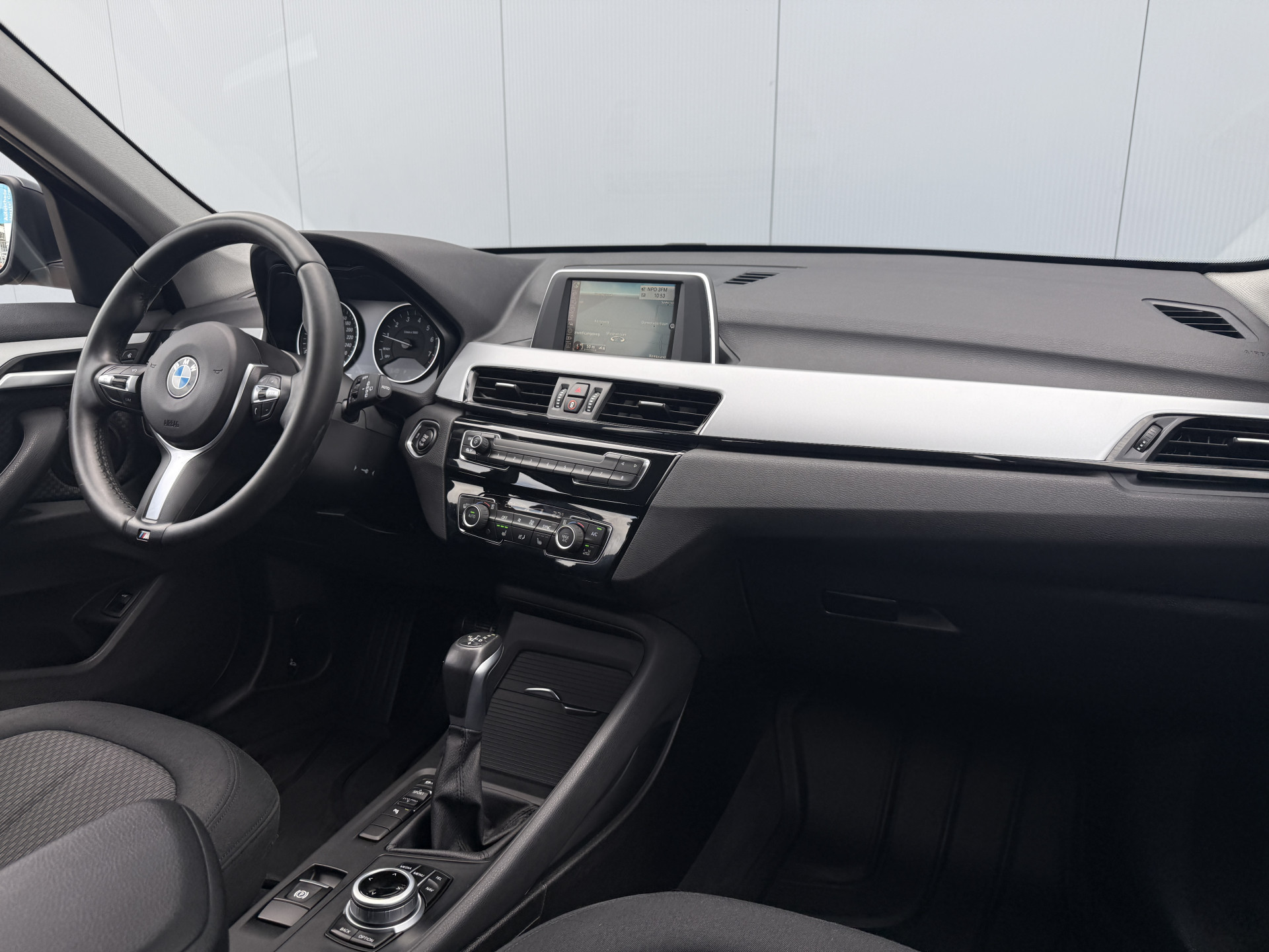 Foto van BMW X1 Sdrive18i