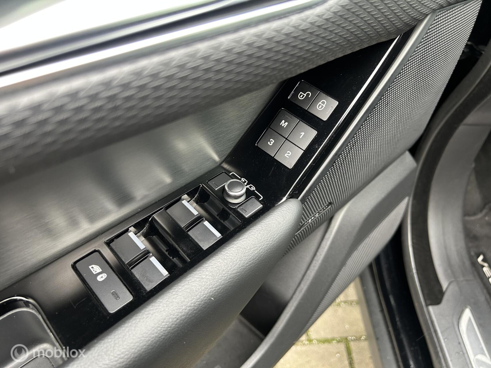 Foto van Land Rover Range Rover Velar