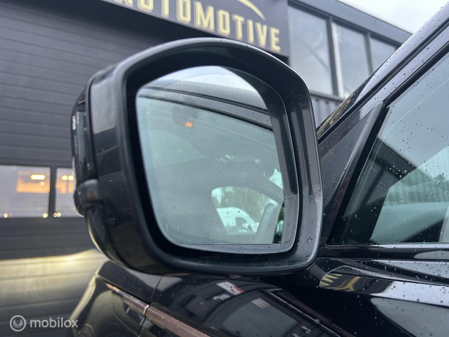 Foto van Land Rover Range Rover Velar
