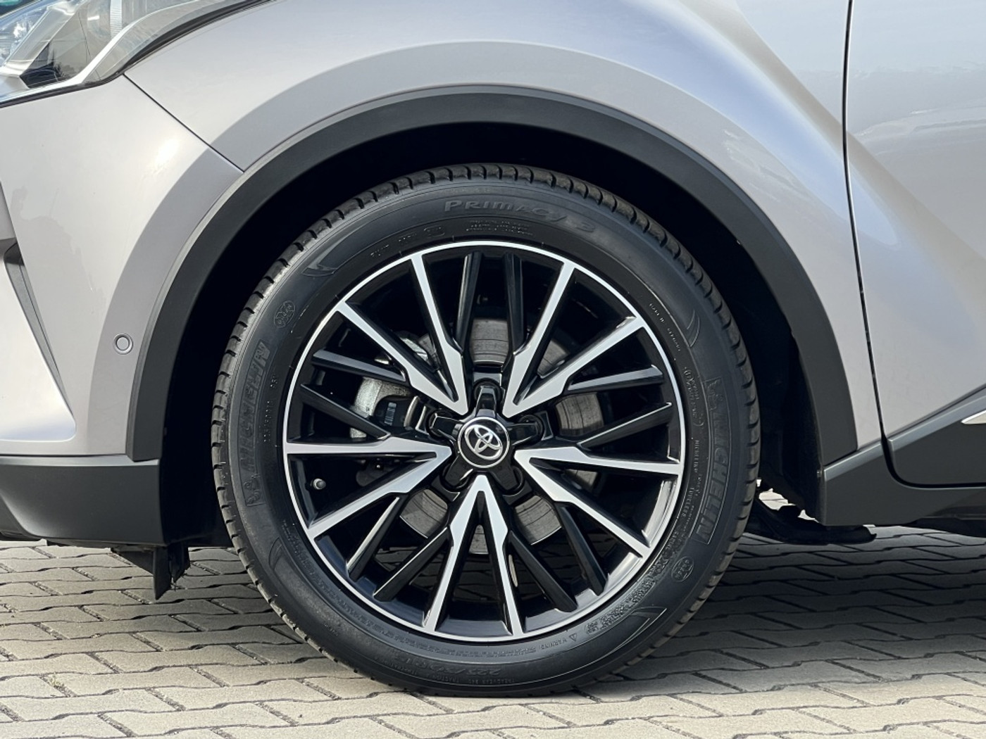 Foto van Toyota Toyota C-hr