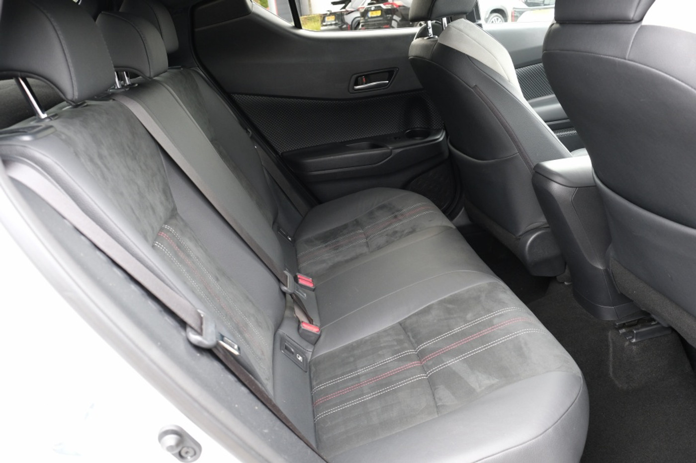 Foto van Toyota C-hr