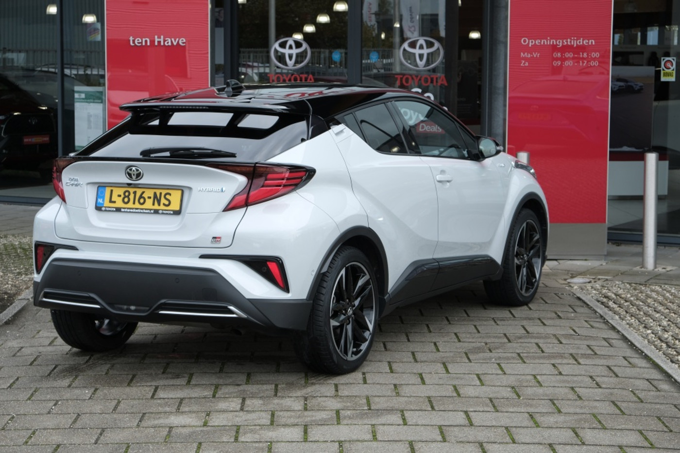 Foto van Toyota C-hr