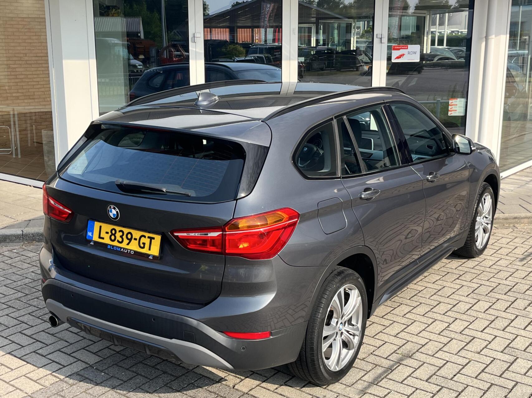 Foto van BMW X1 Sdrive18i