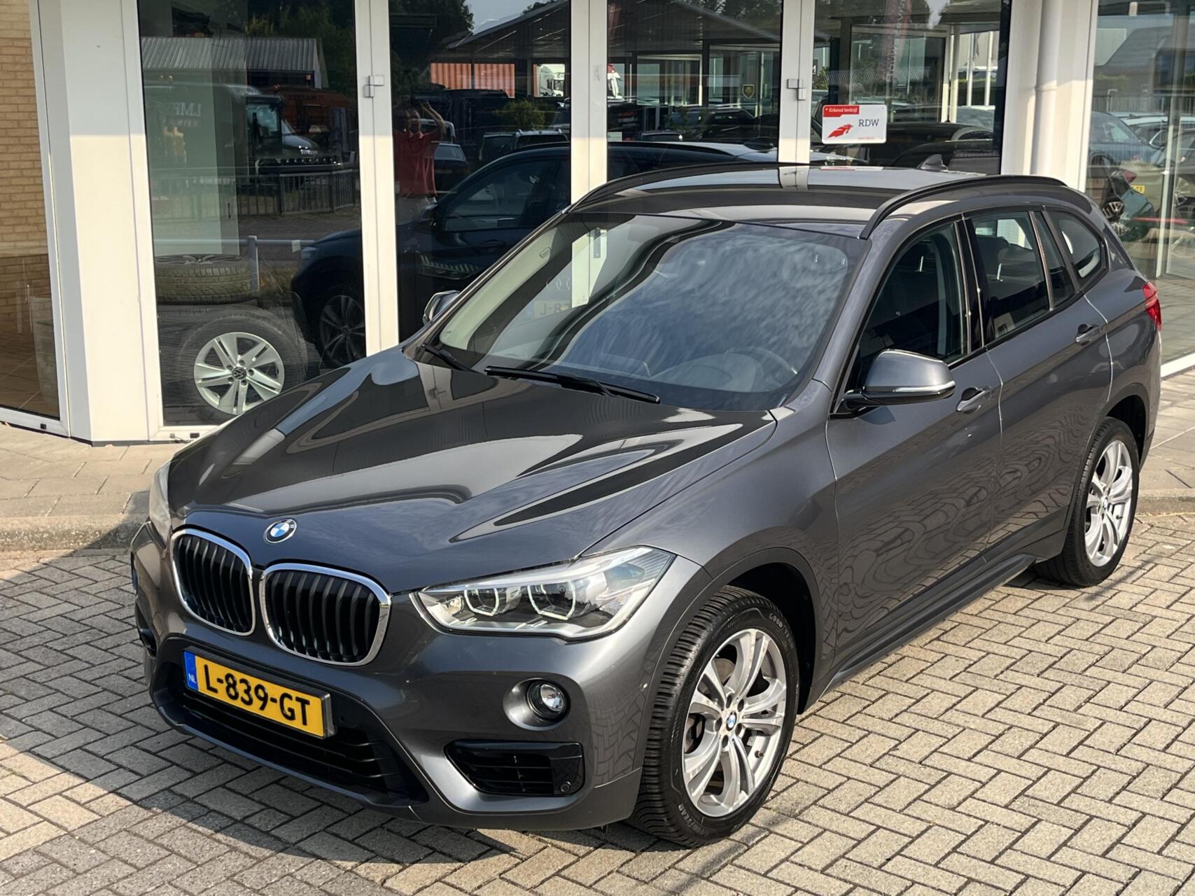 Foto van BMW X1 Sdrive18i