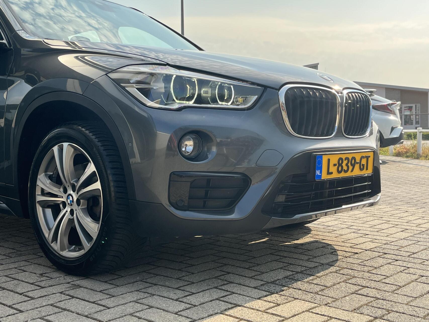 Foto van BMW X1 Sdrive18i