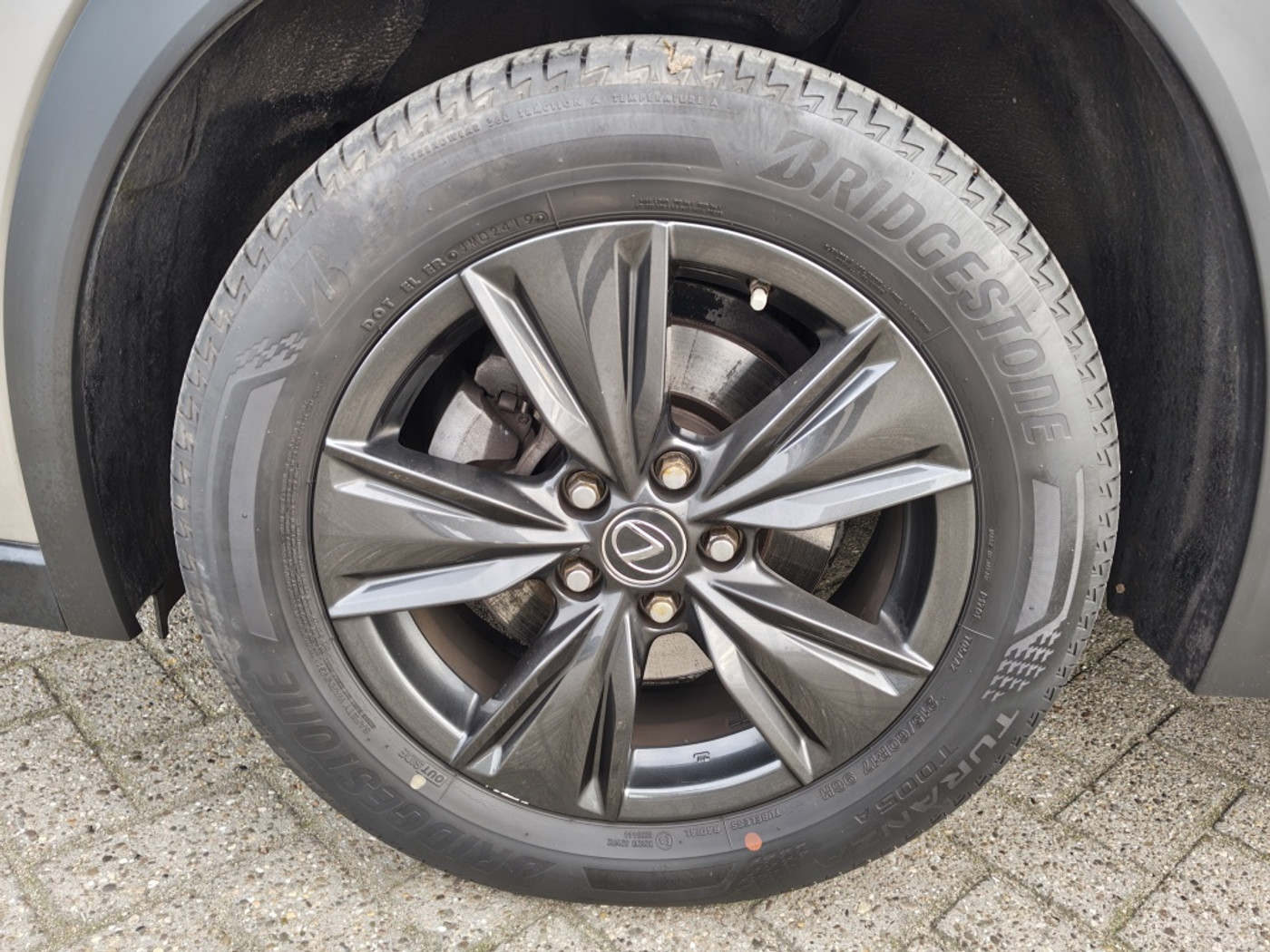 Foto van Lexus Lexus Ux250h