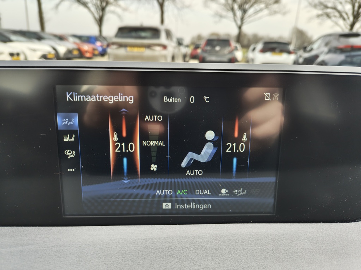 Foto van Lexus Lexus Ux250h