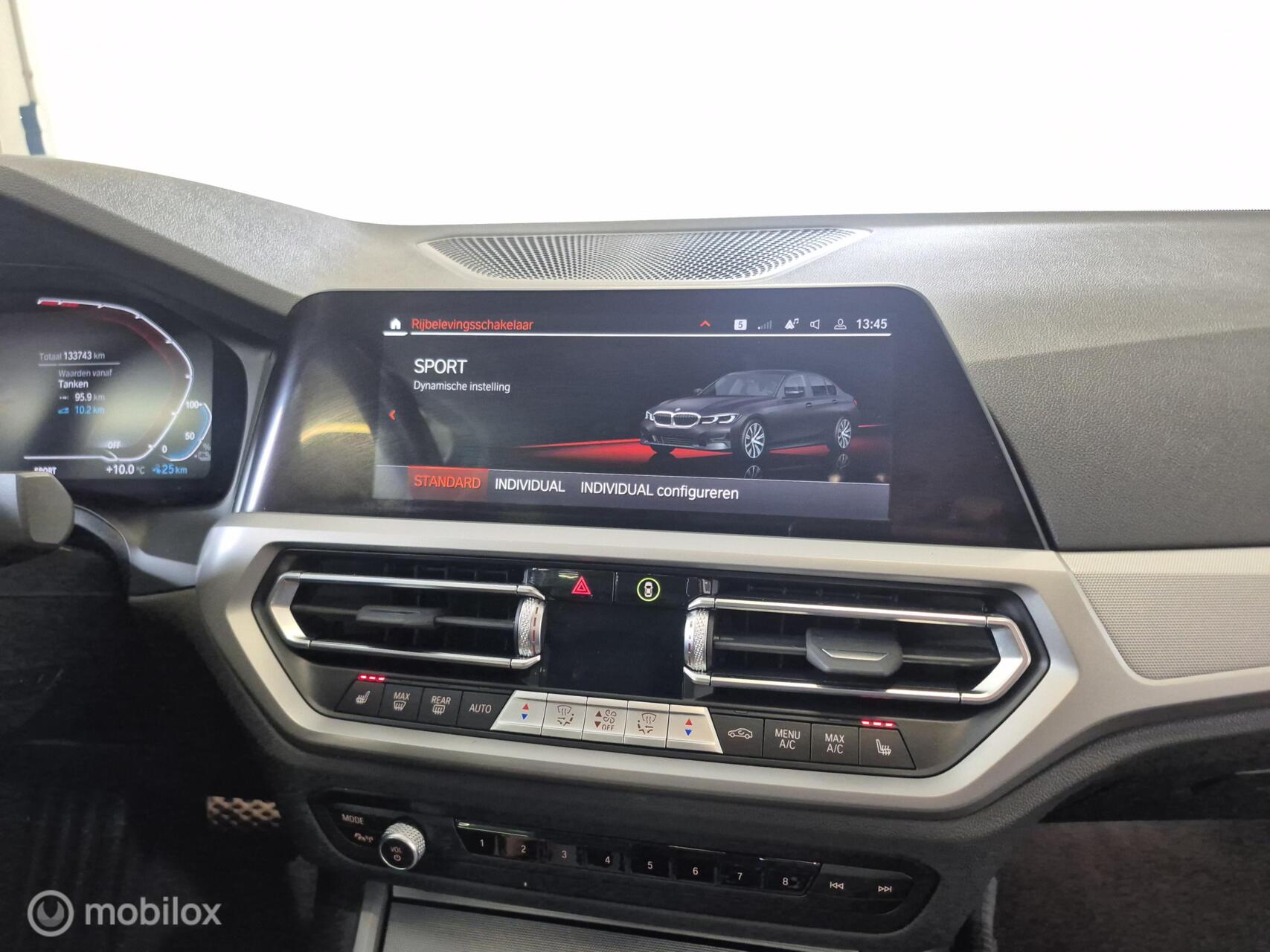 Foto van BMW 320e