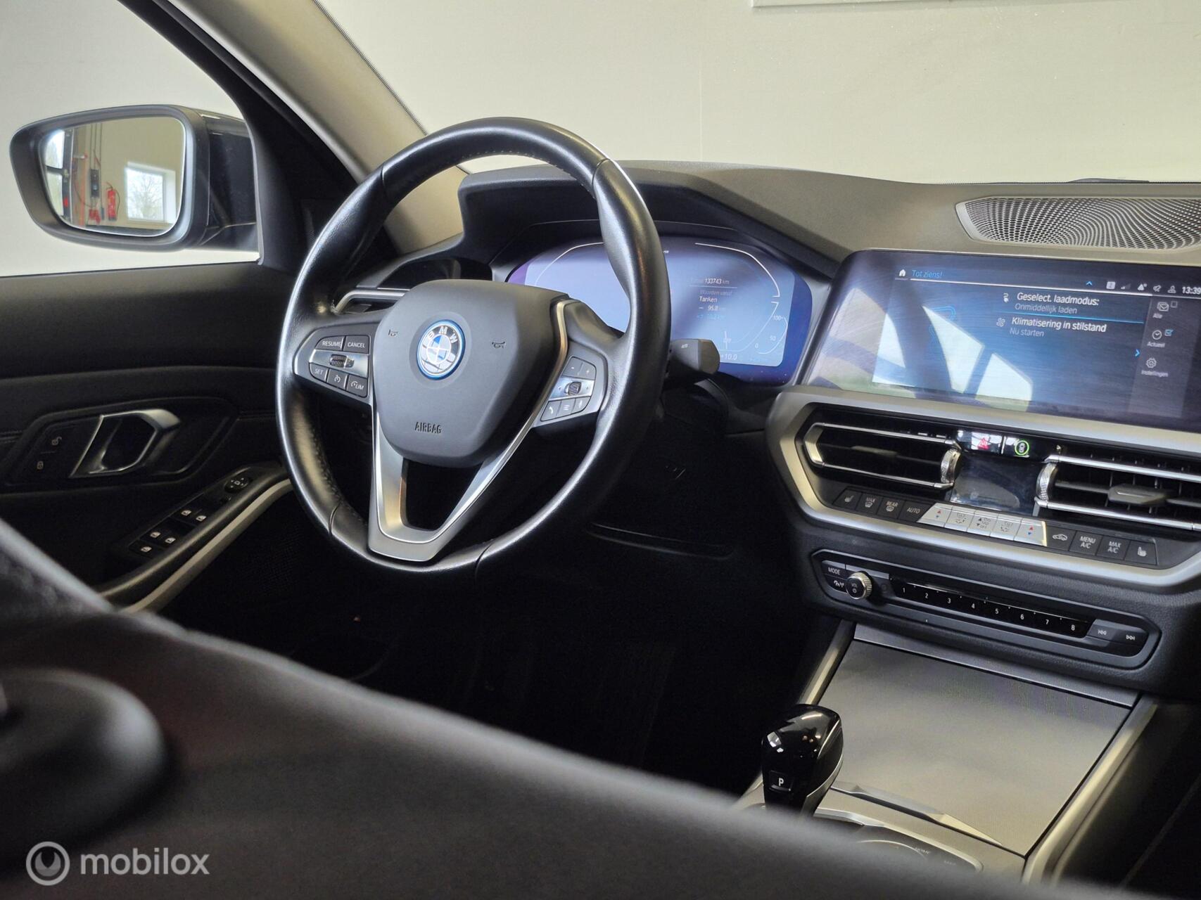 Foto van BMW 320e