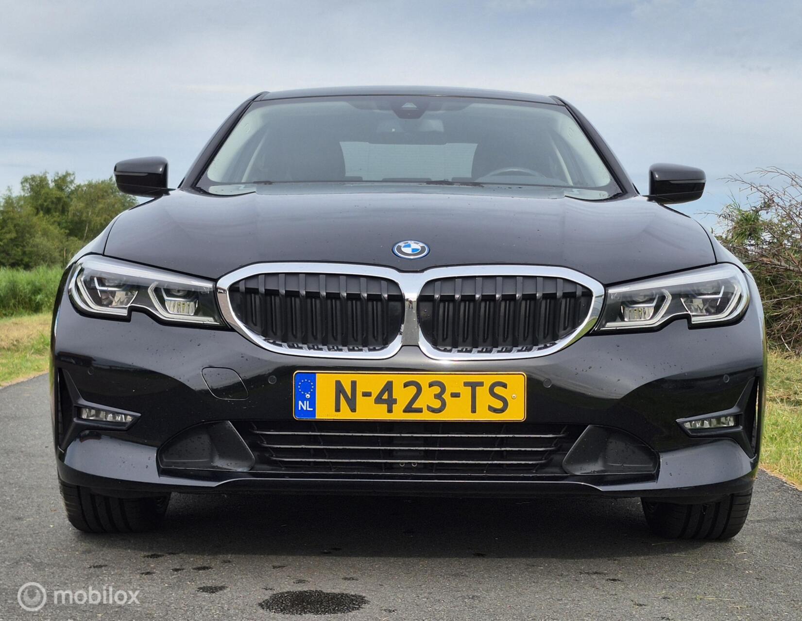 Foto van BMW 320e