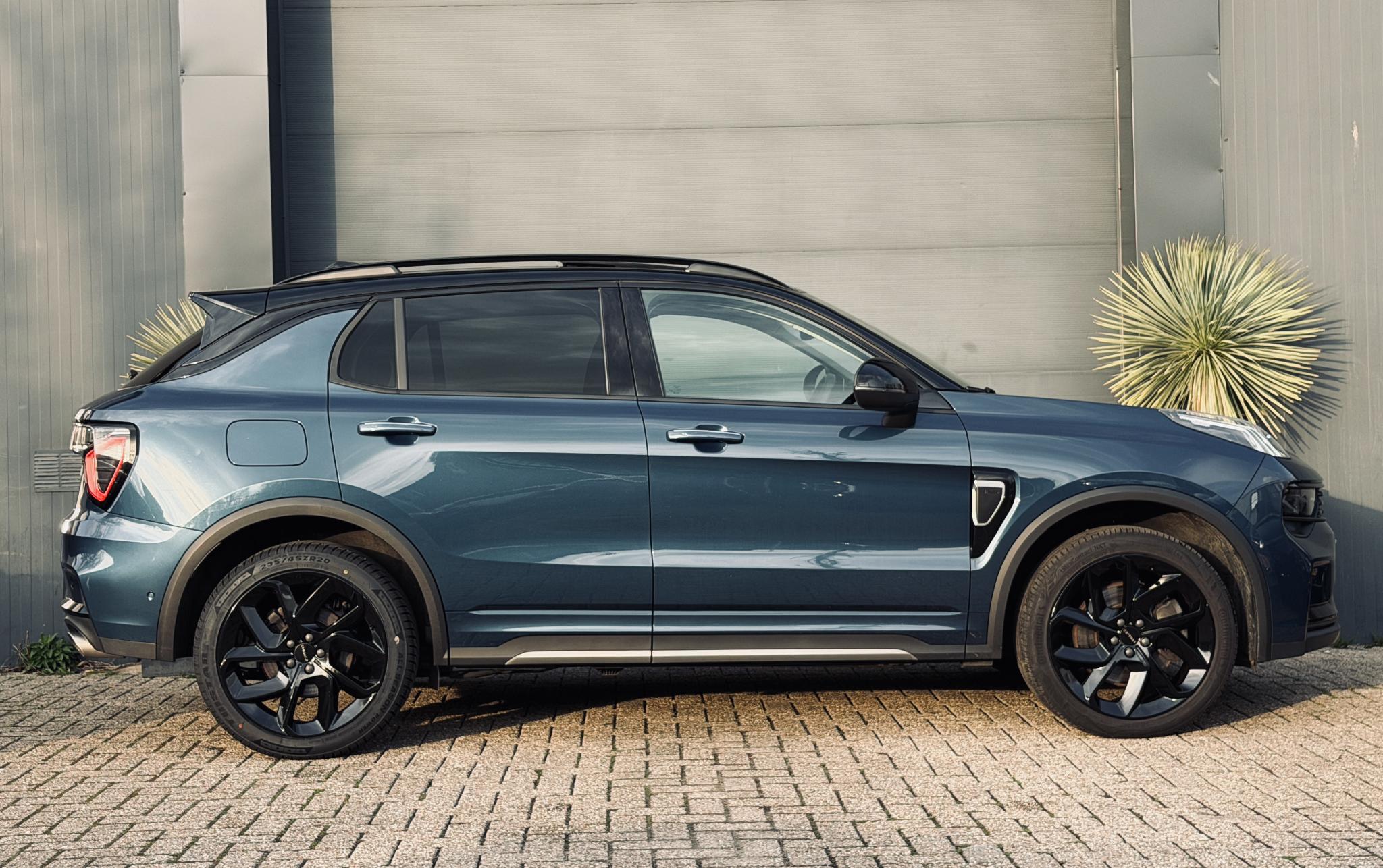Foto van Lynk&co LYNK & Co 01